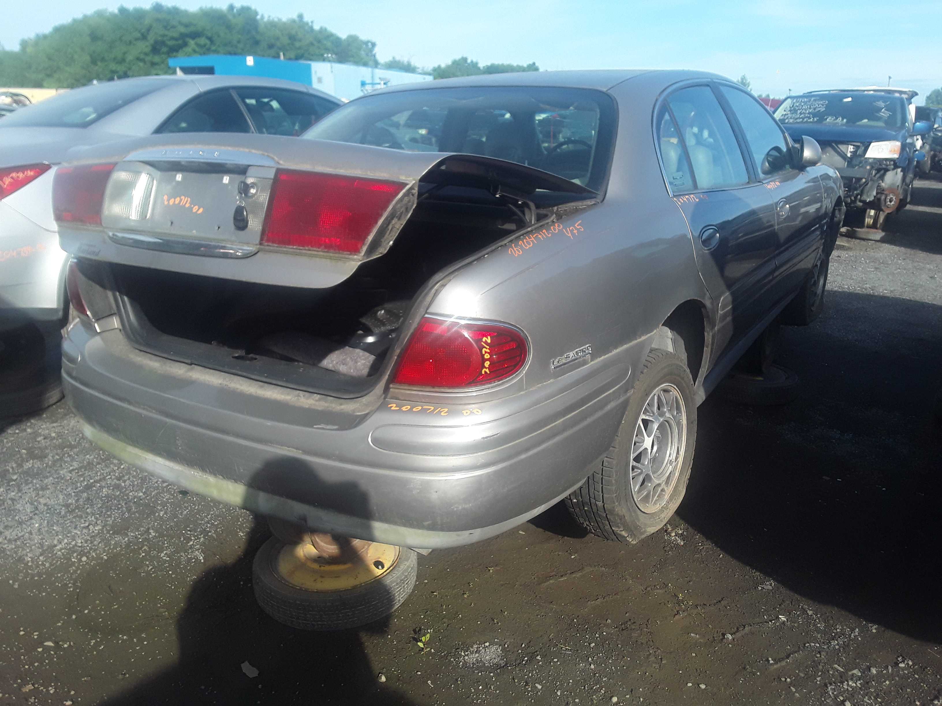 BUICK LESABRE 2000
