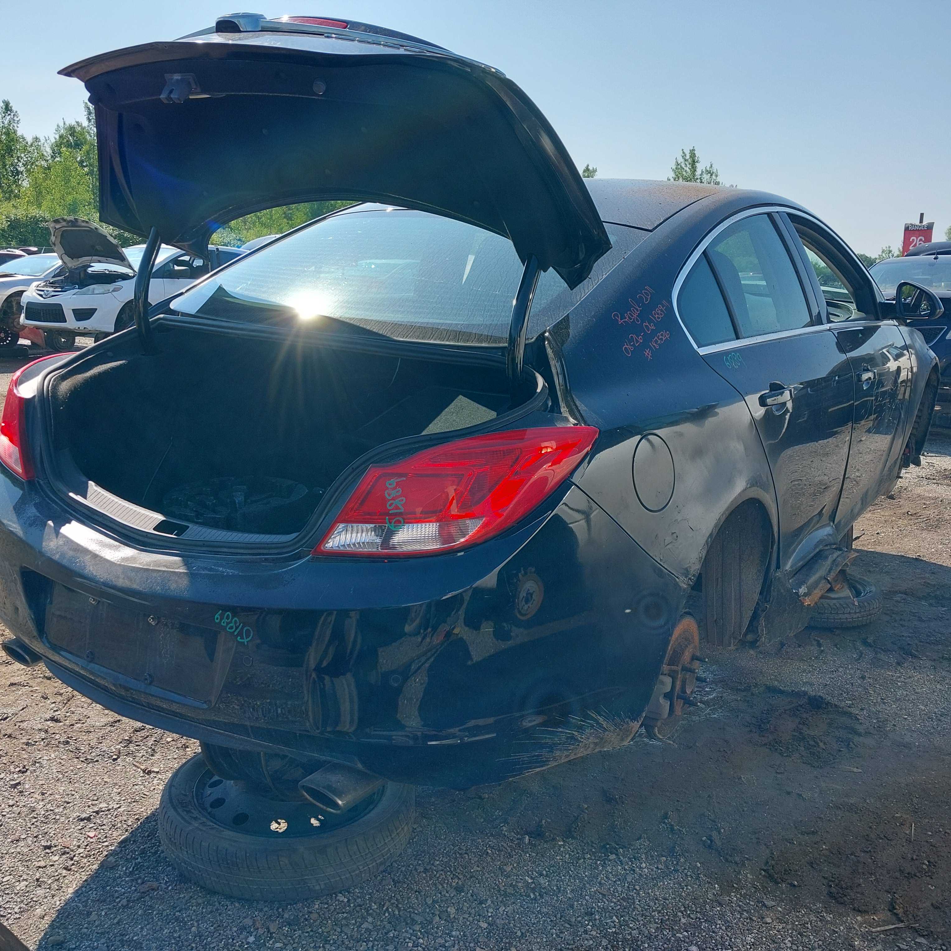 BUICK REGAL 2011