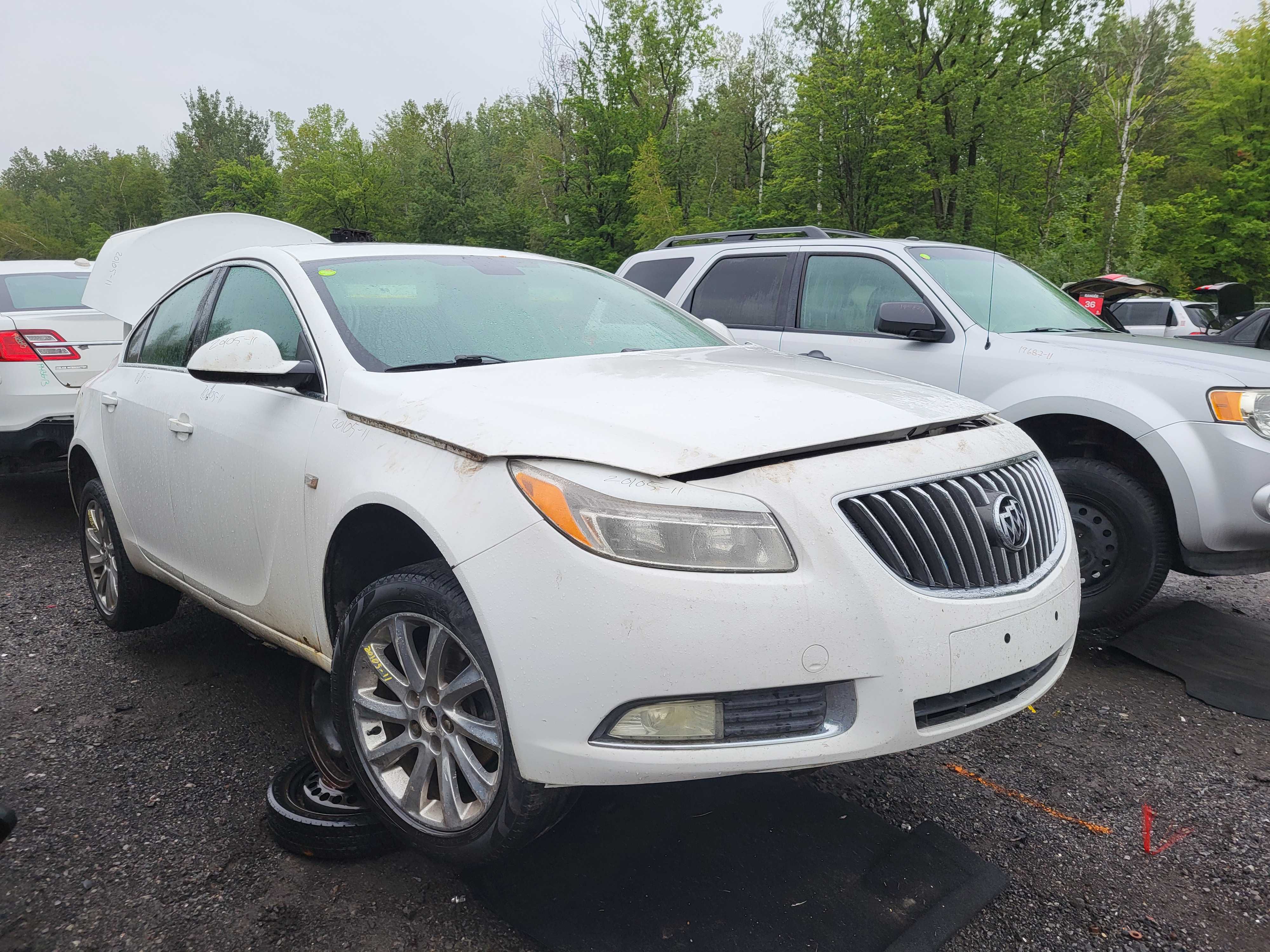 BUICK REGAL 2011