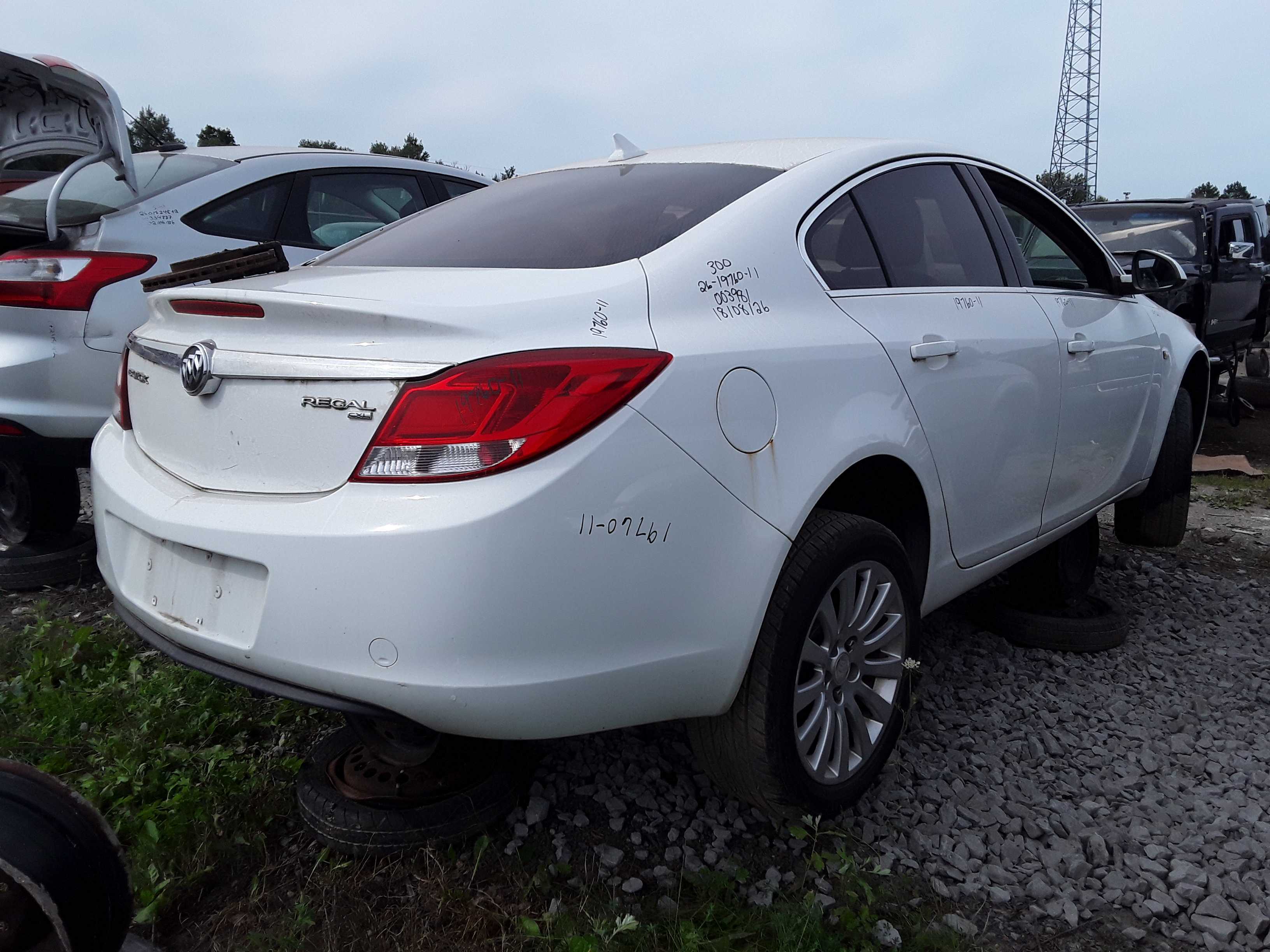BUICK REGAL 2011