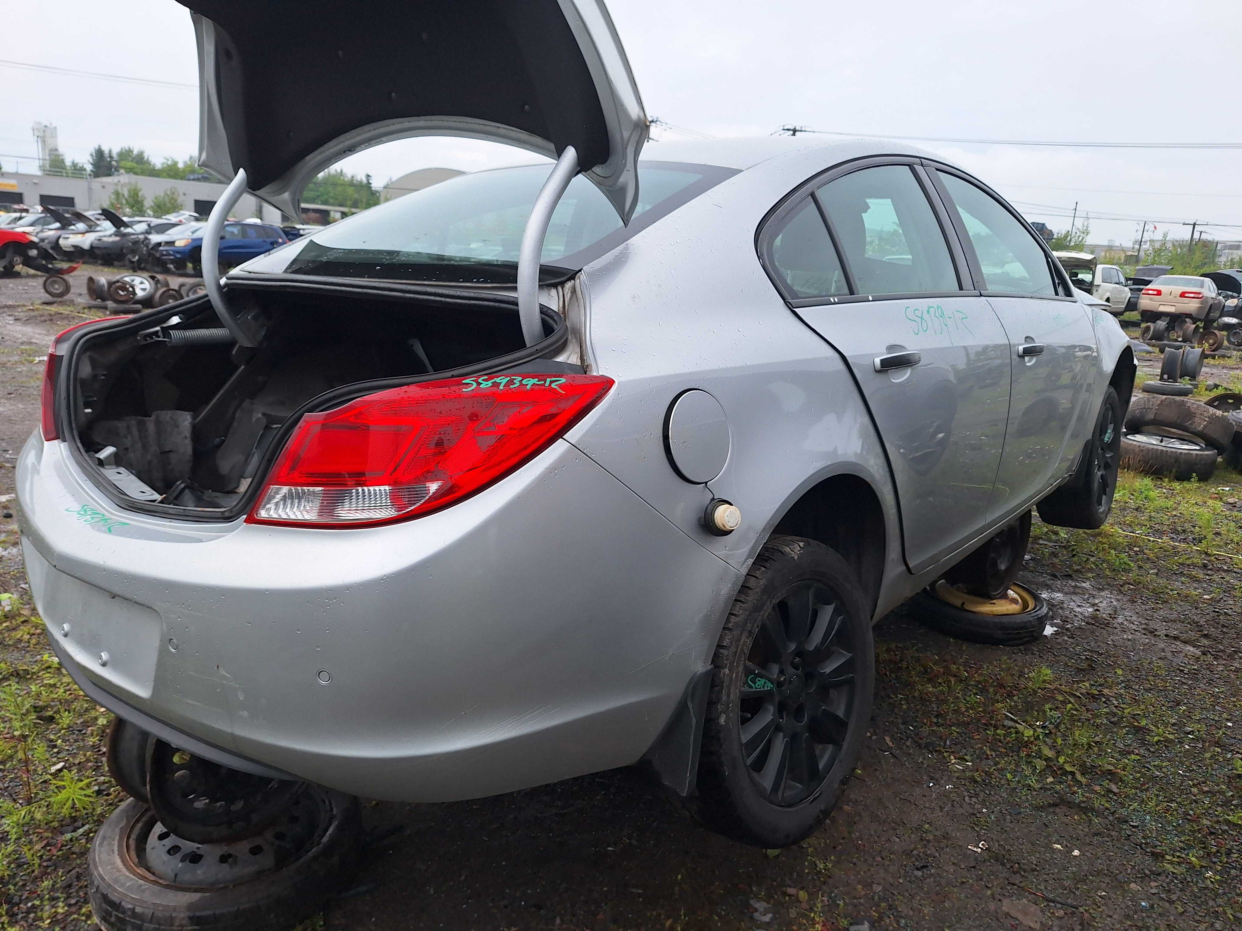 BUICK REGAL 2012