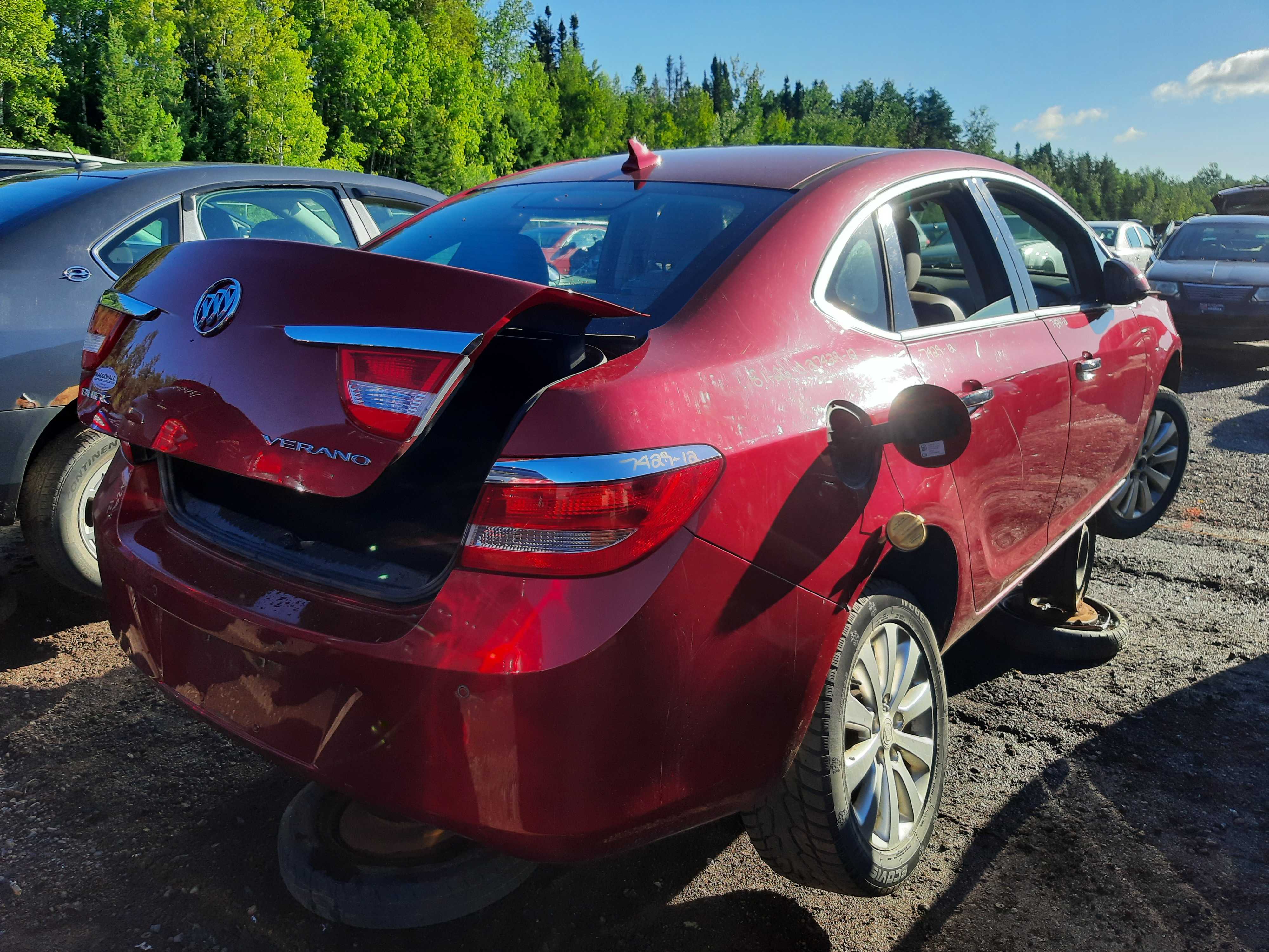 BUICK VERANO 2012