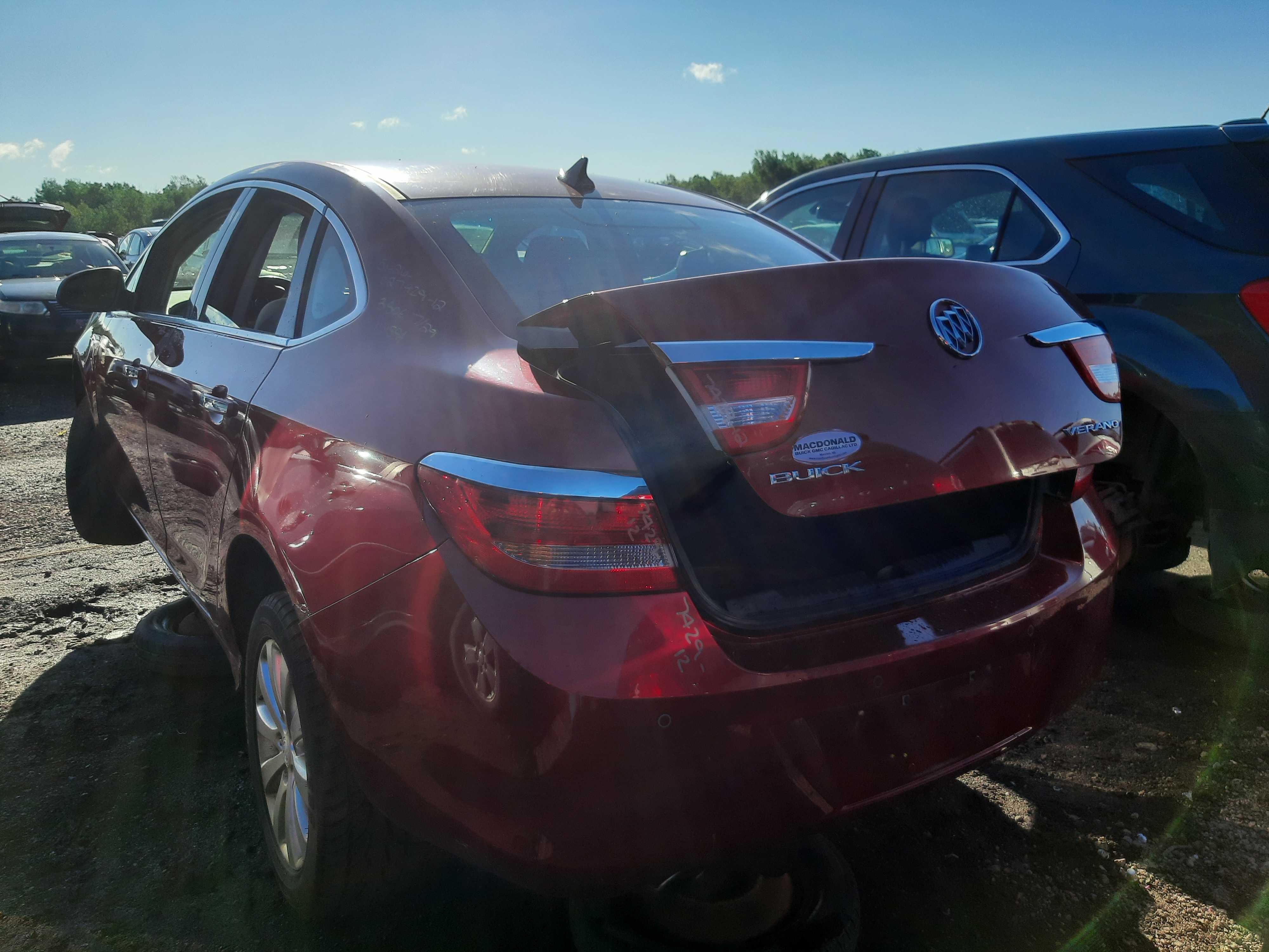 BUICK VERANO 2012