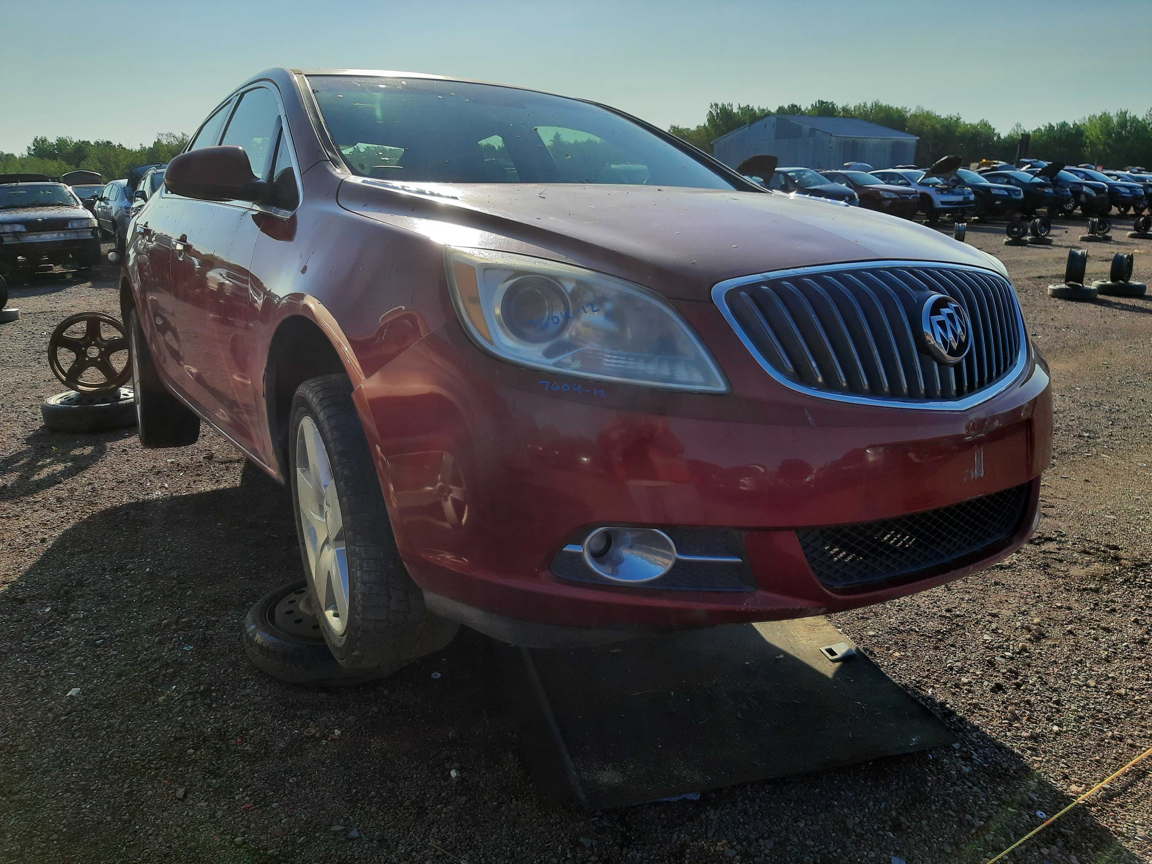 BUICK VERANO 2012