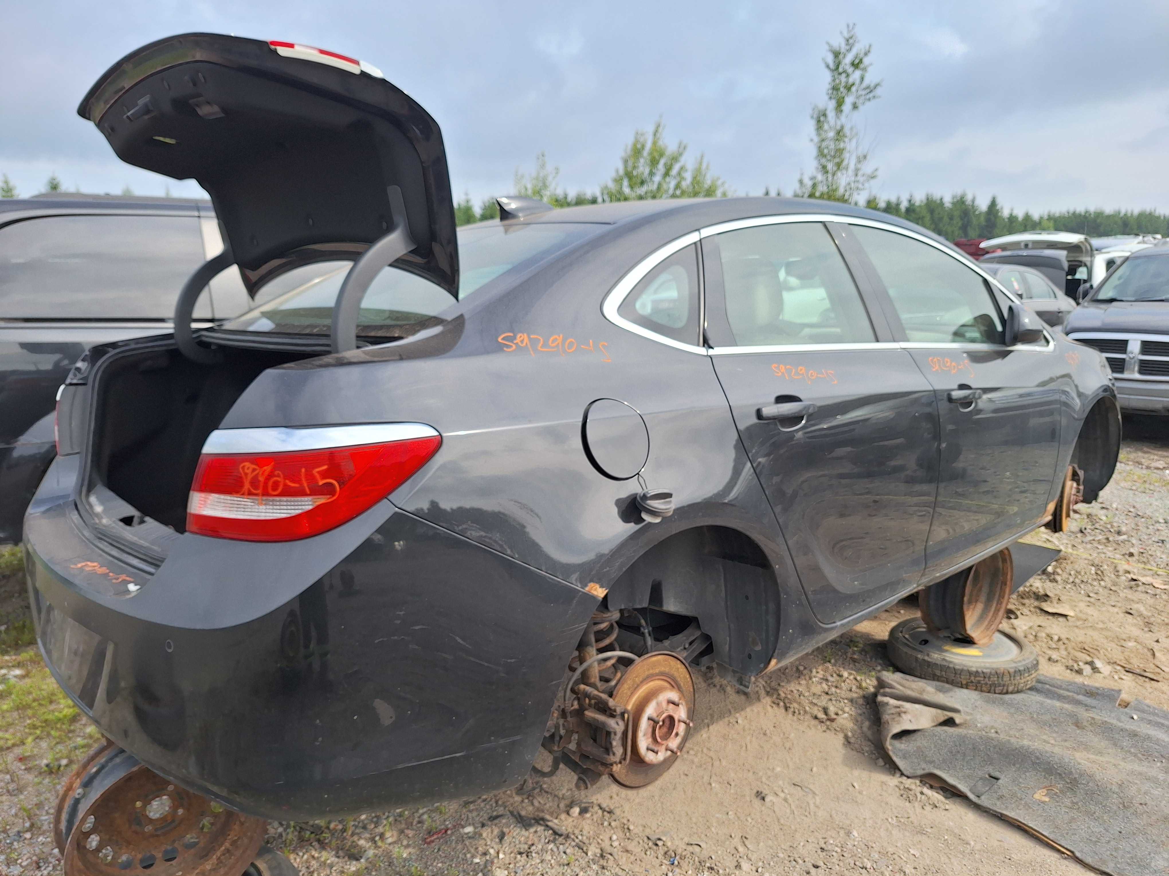 BUICK VERANO 2015