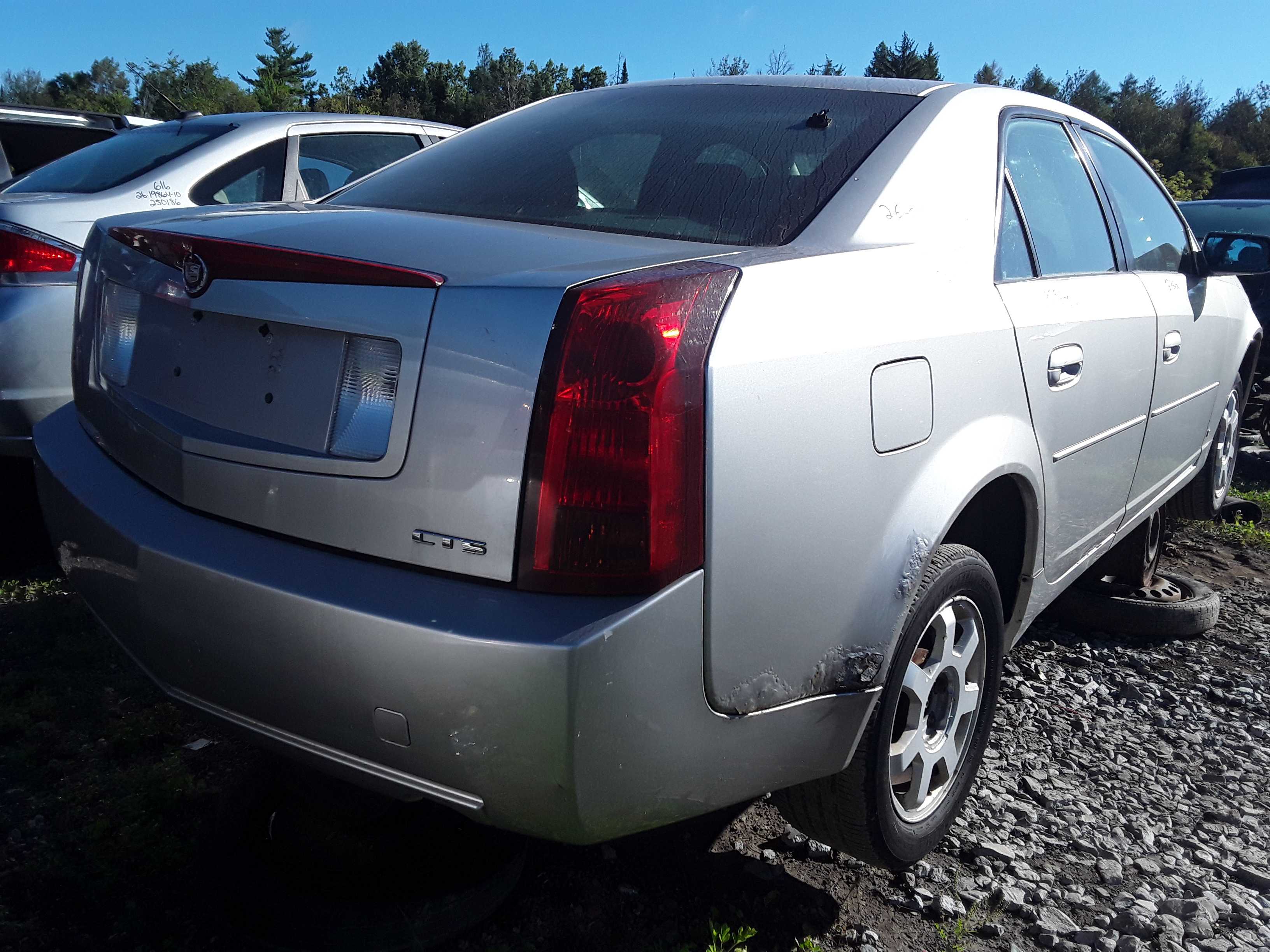 CADILLAC CTS 2004