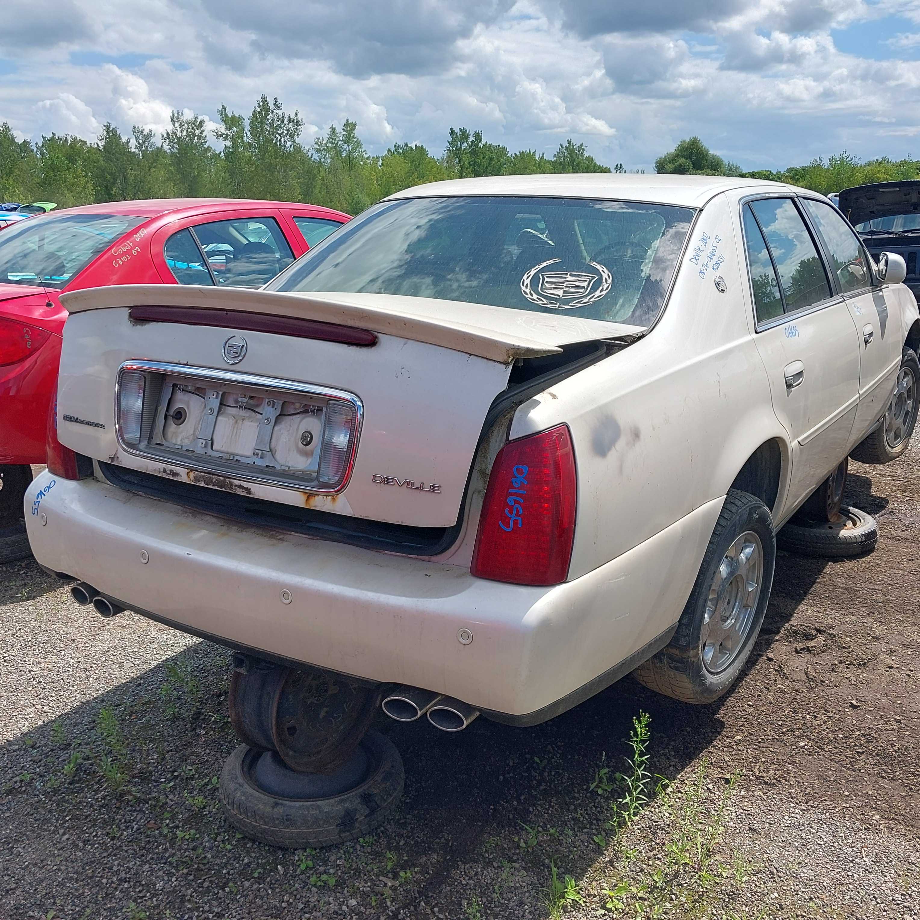 CADILLAC DEVILLE 2002