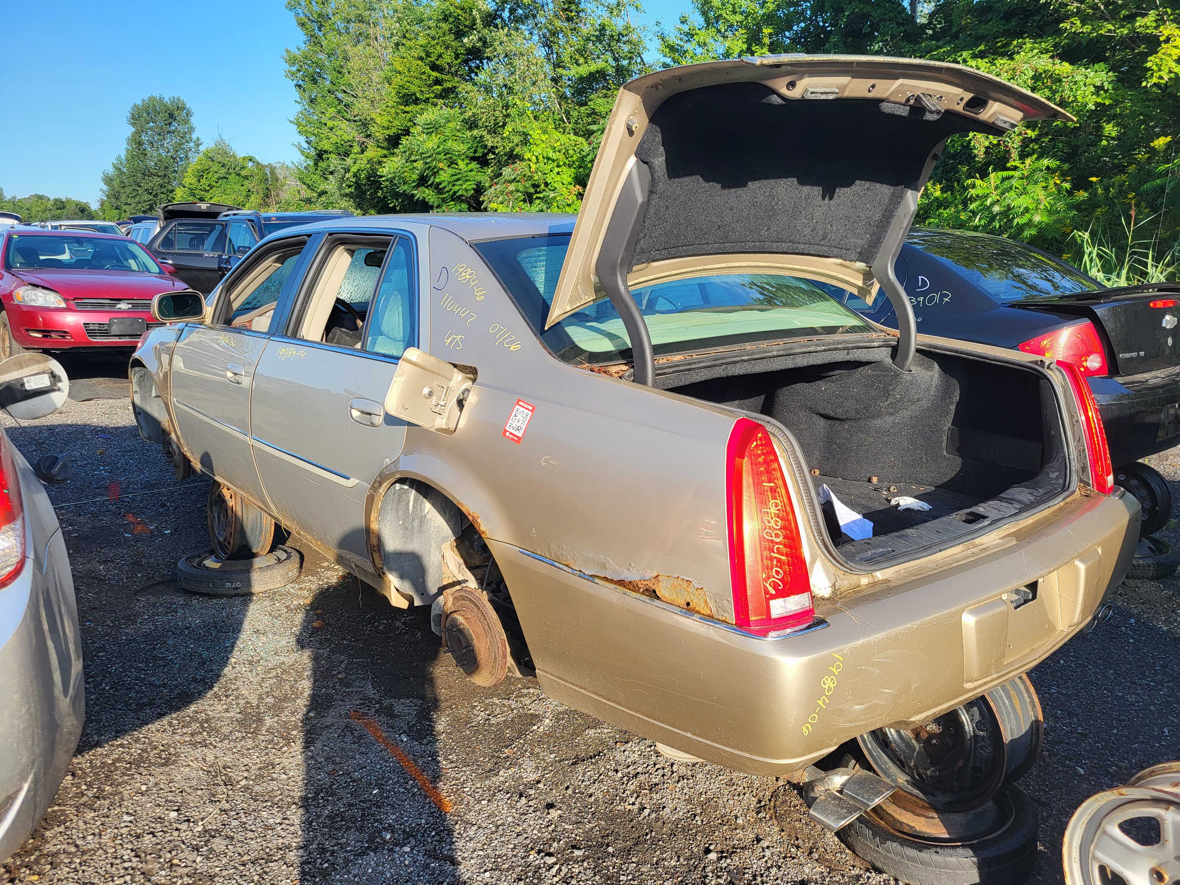 CADILLAC DTS 2006
