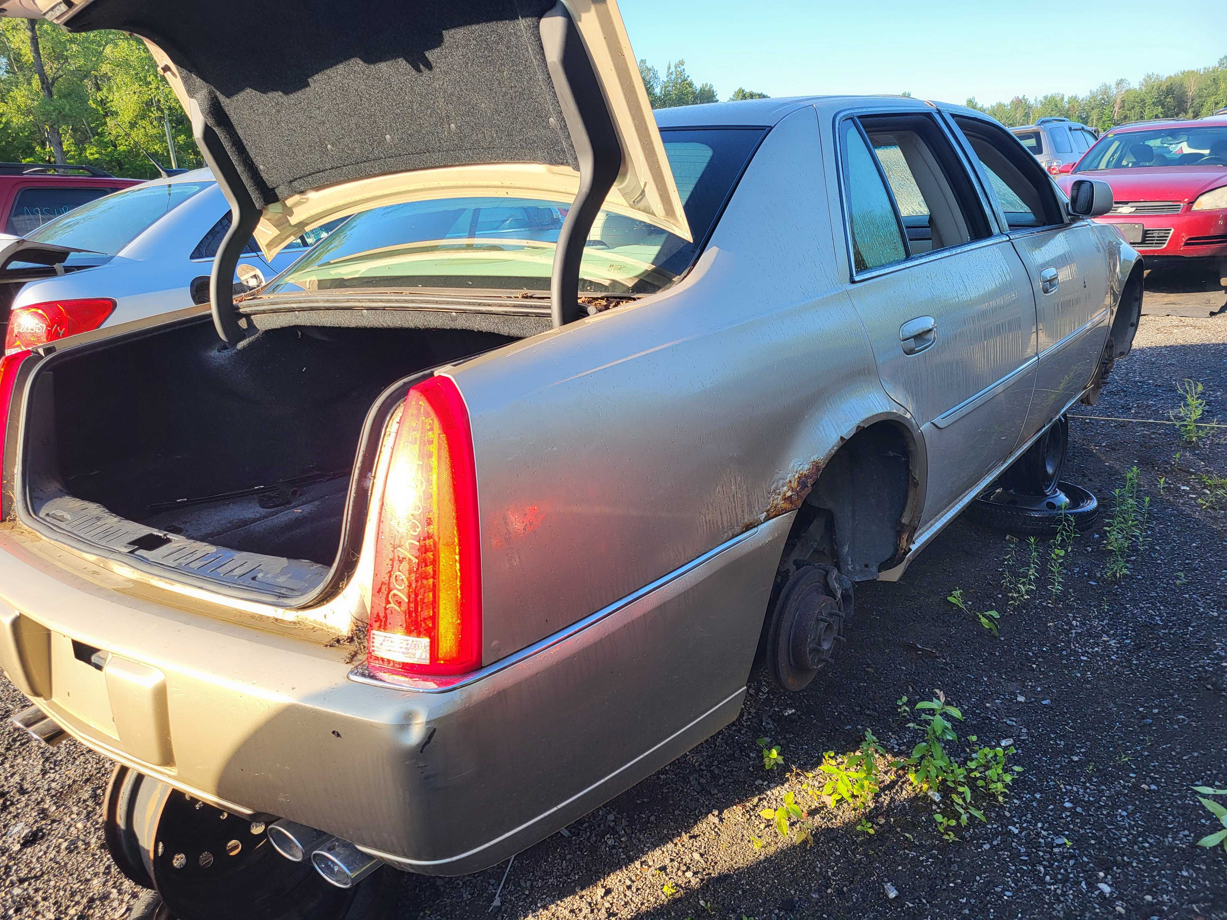 CADILLAC DTS 2006