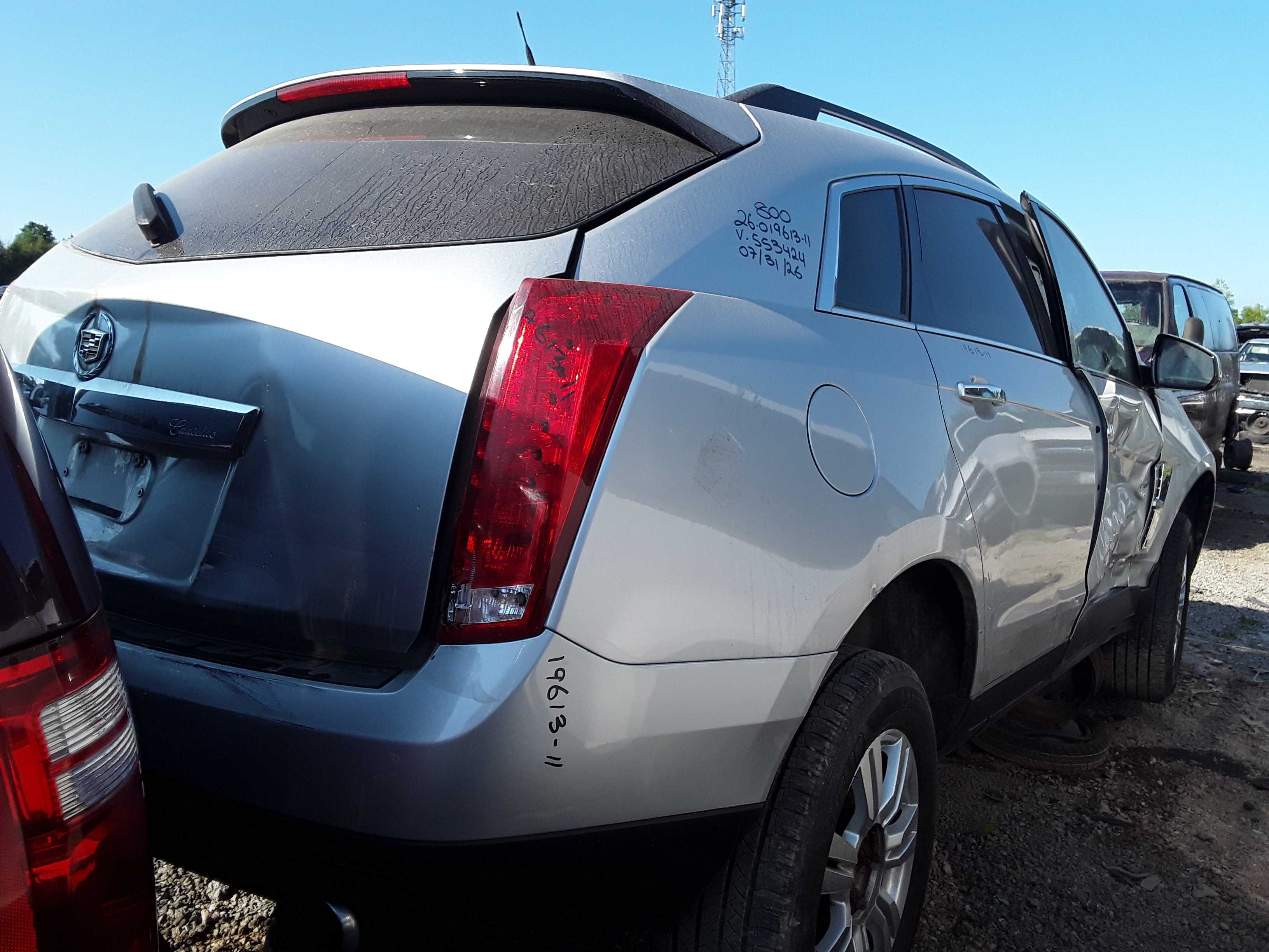 CADILLAC SRX 2011