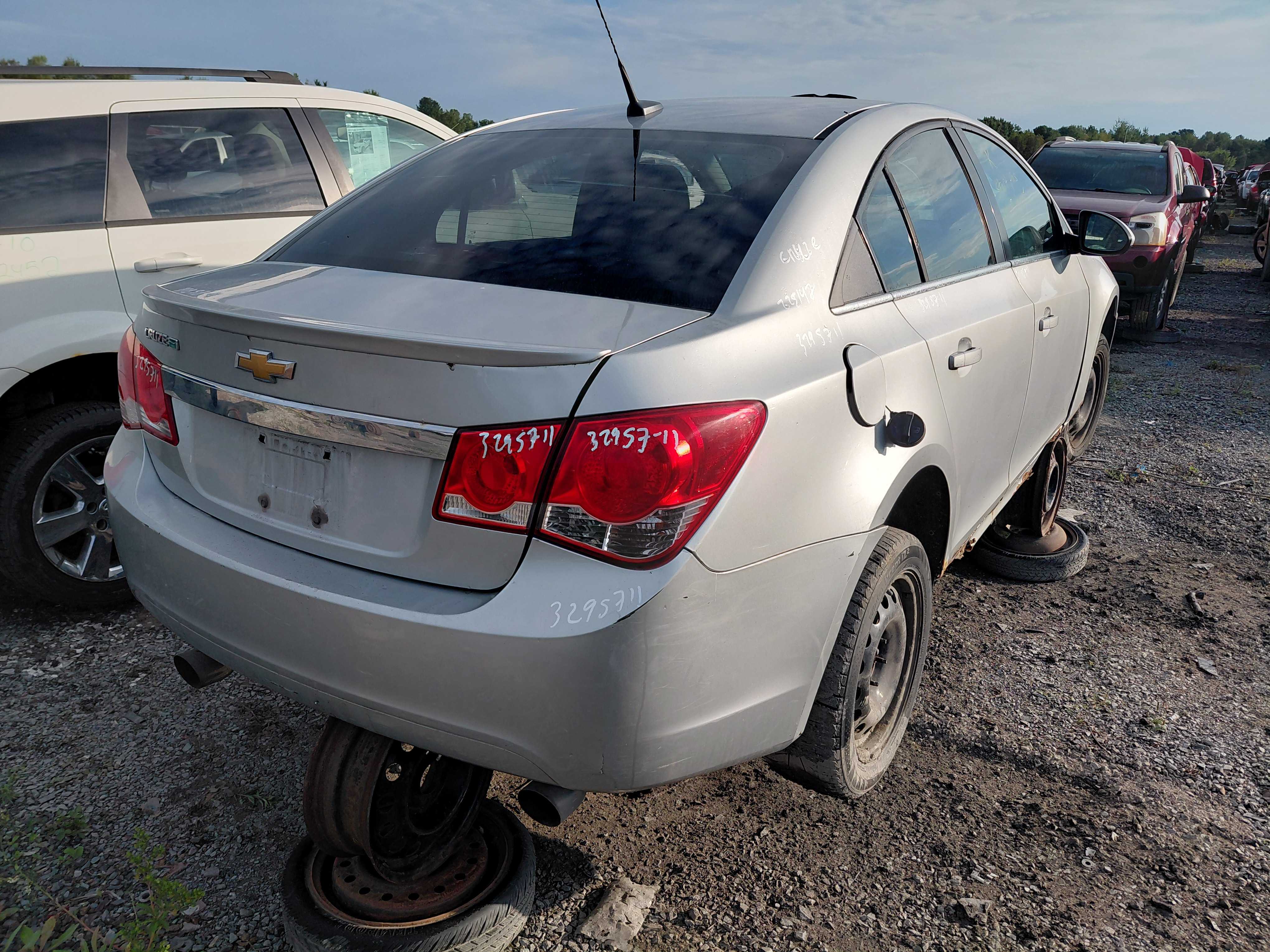 CHEVROLET CRUZE 2011