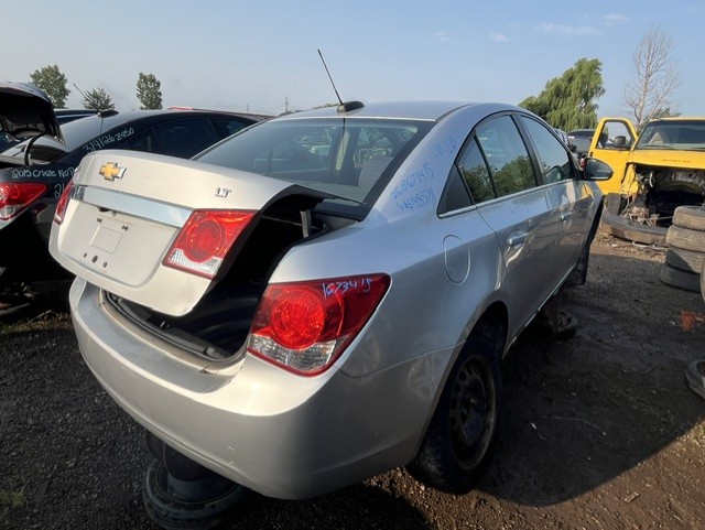 CHEVROLET CRUZE 2015