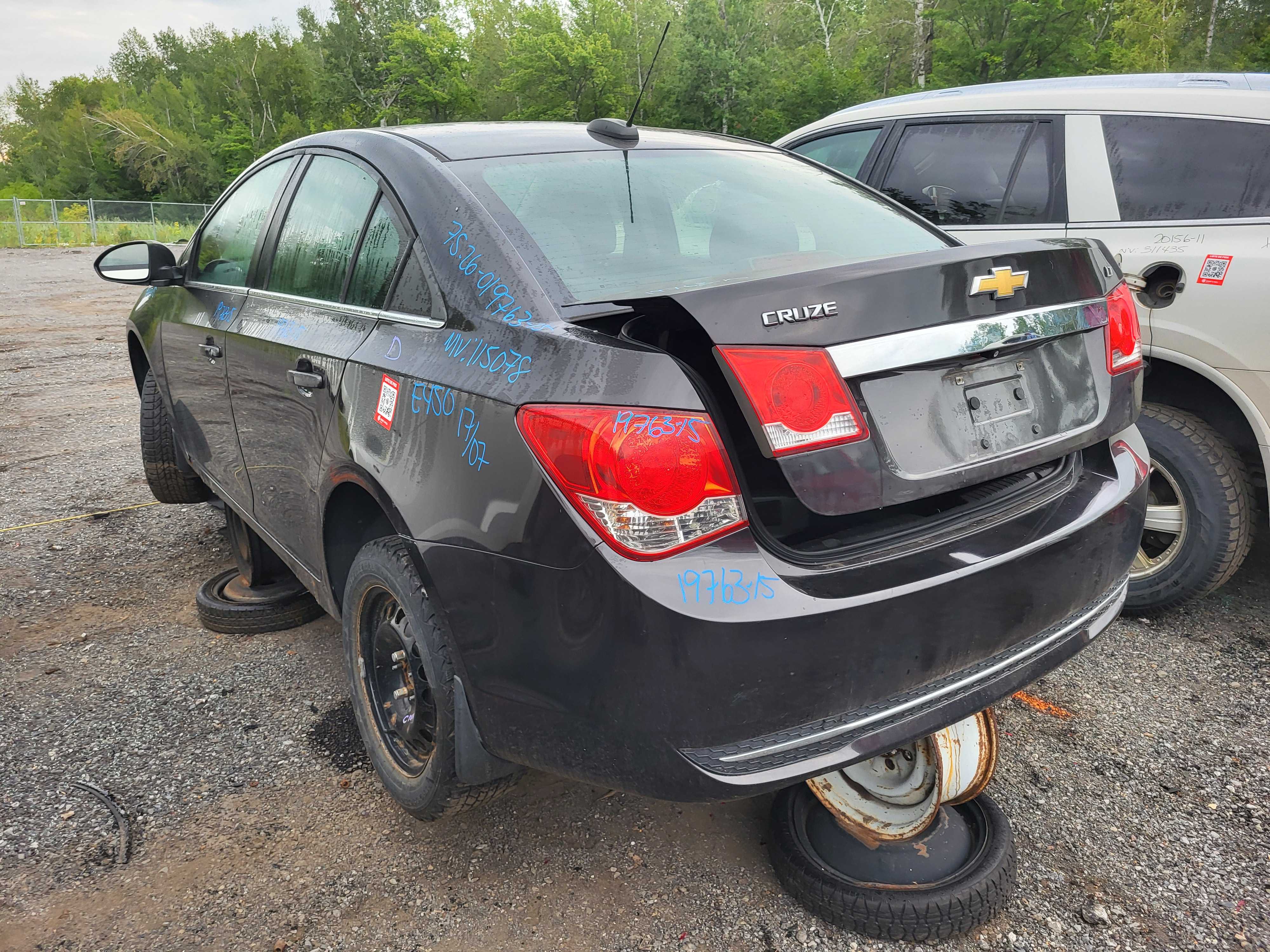 CHEVROLET CRUZE 2015