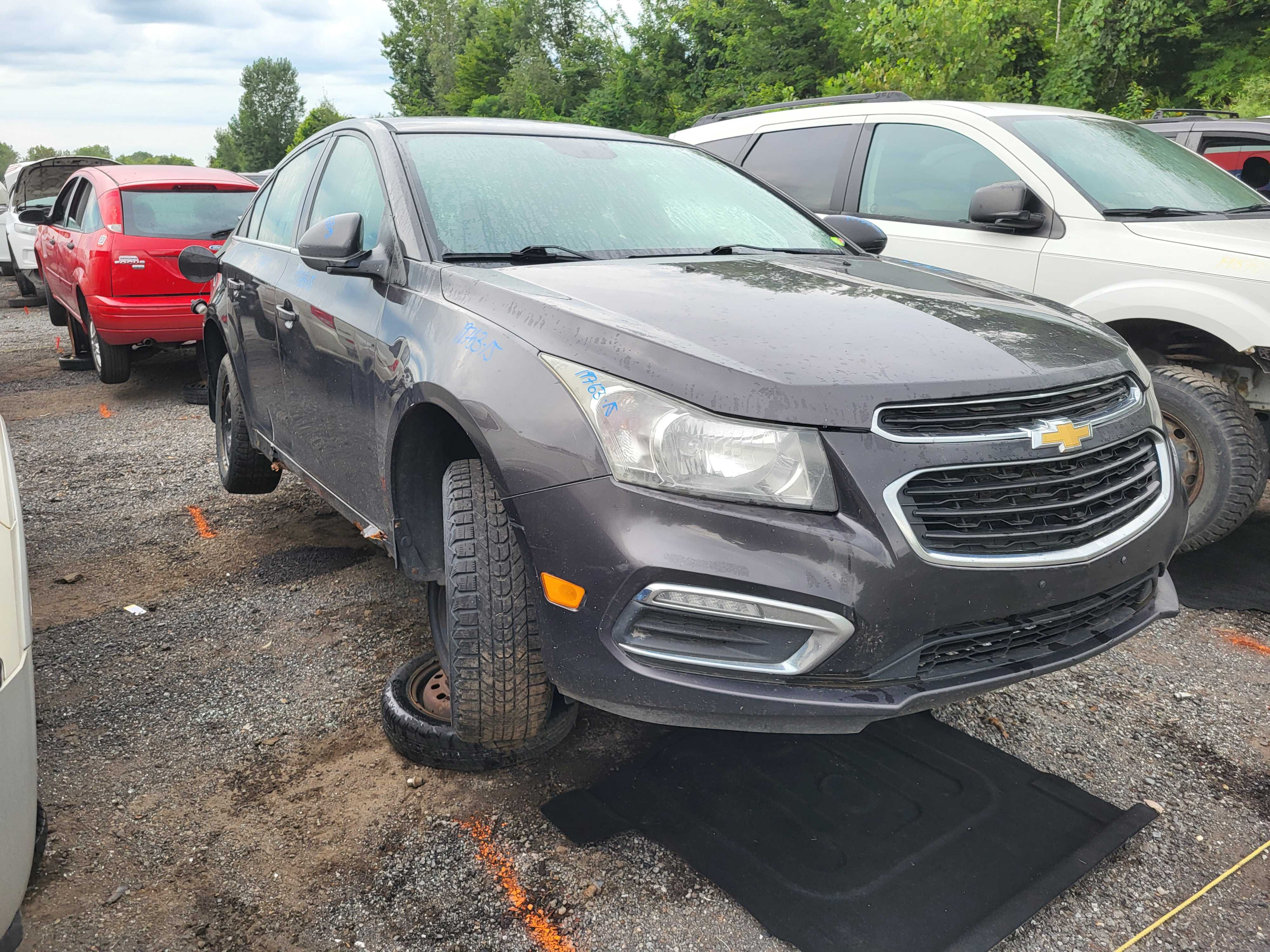 CHEVROLET CRUZE 2015