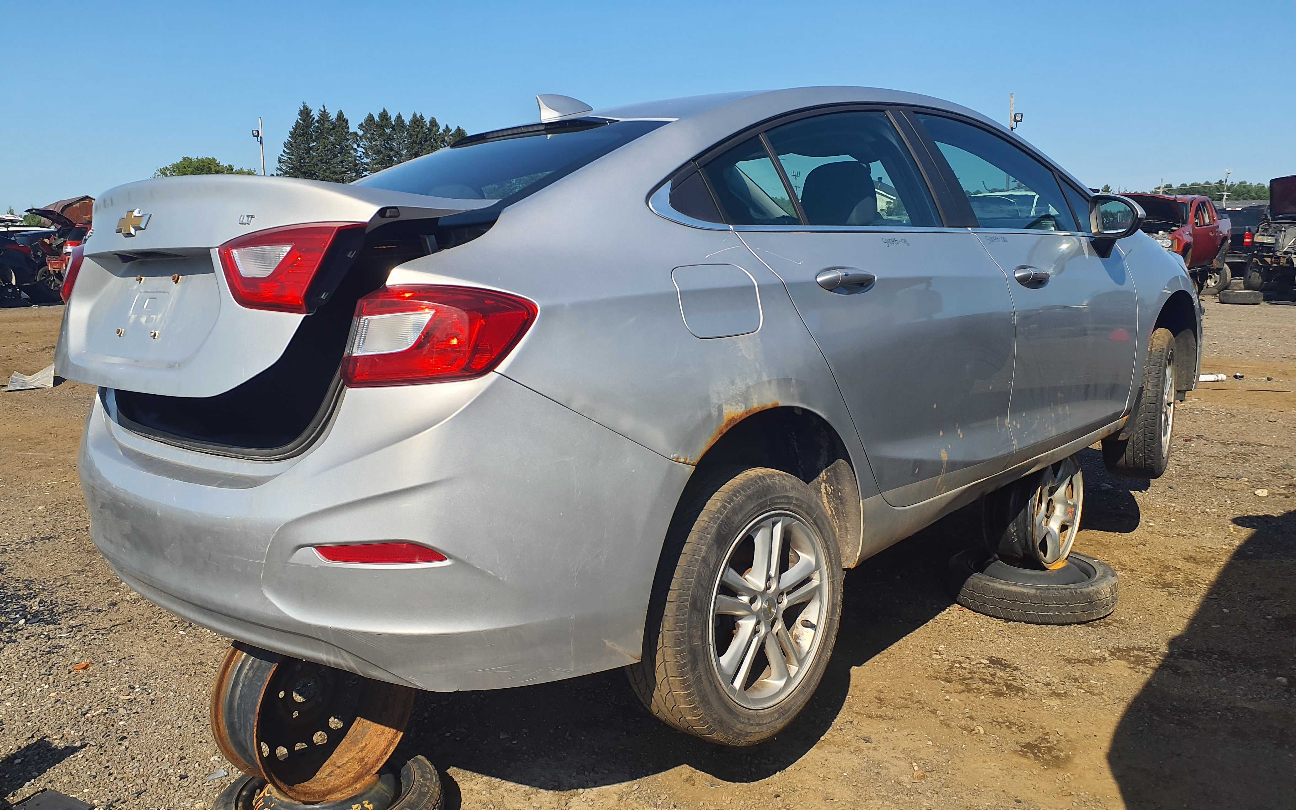 CHEVROLET CRUZE 2018