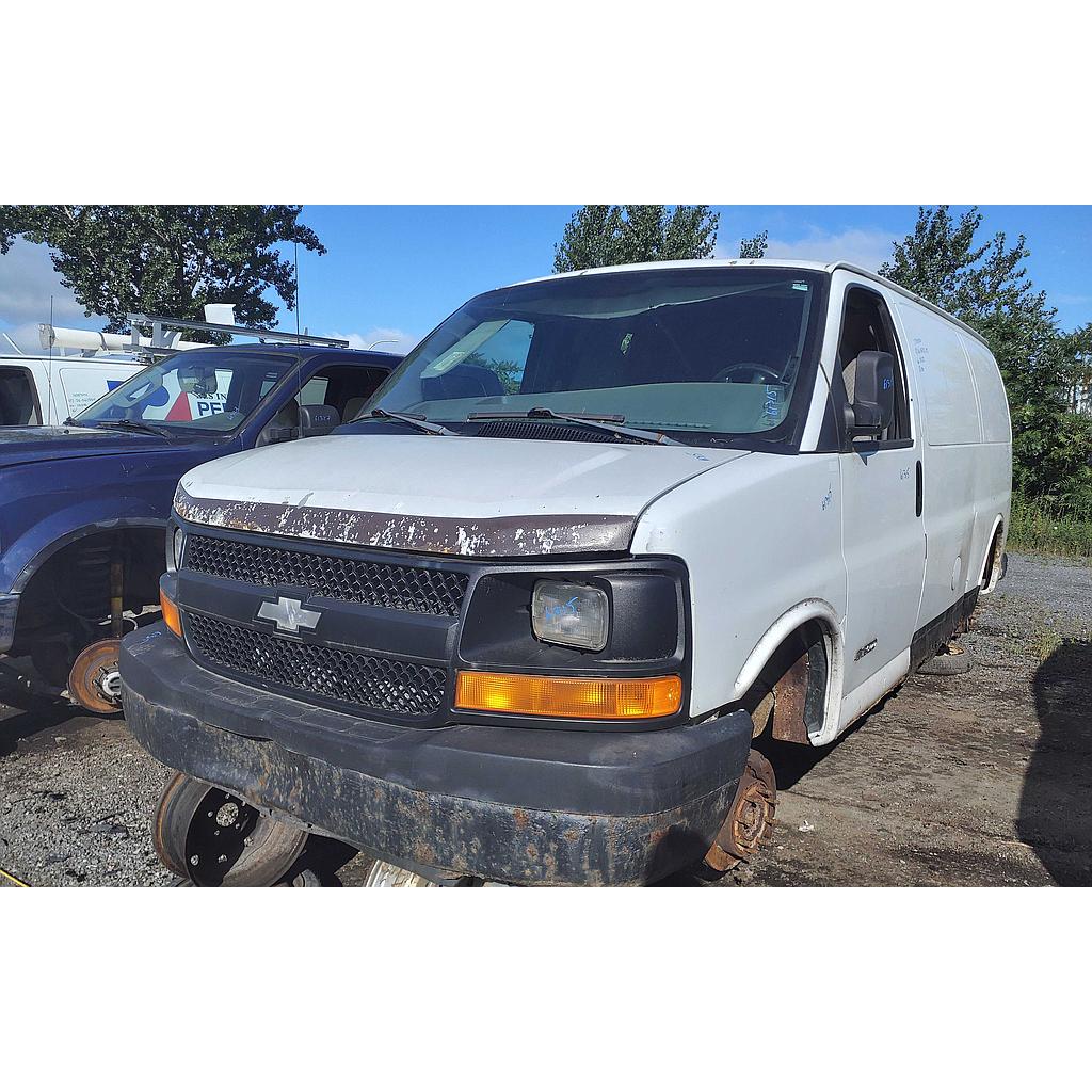 CHEVROLET EXPRESS VAN 2005