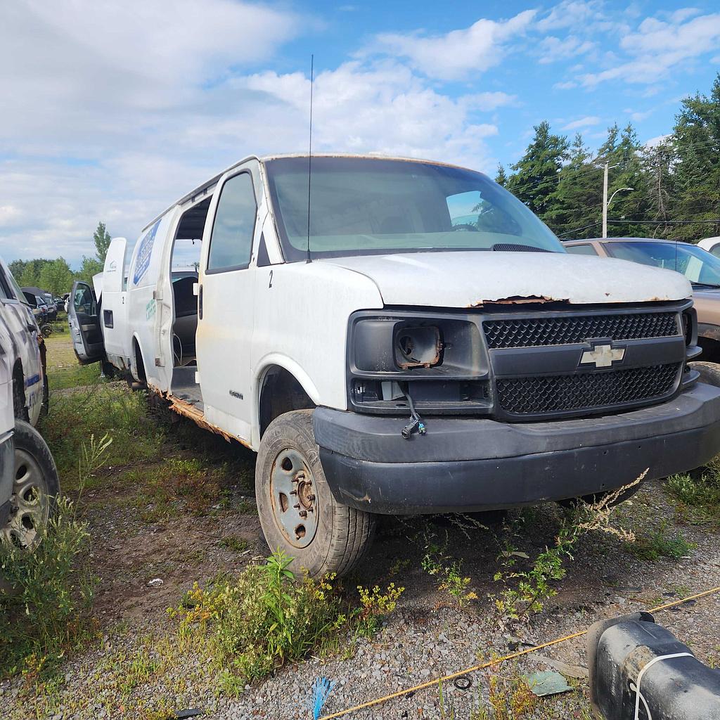 CHEVROLET EXPRESS VAN 2005