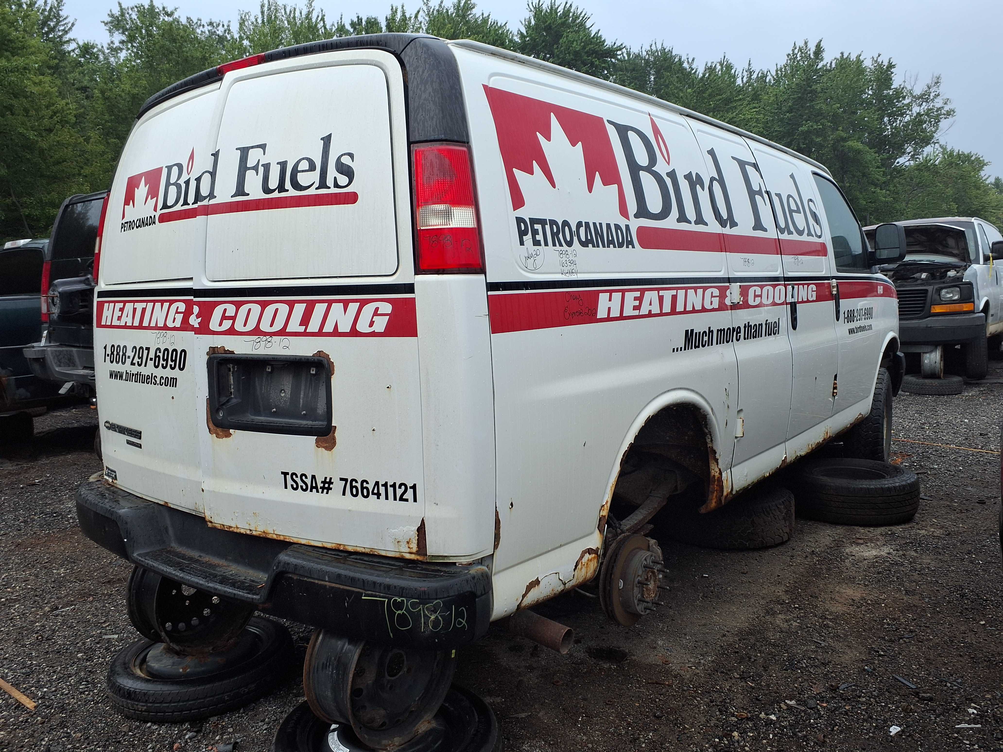 CHEVROLET EXPRESS VAN 2012