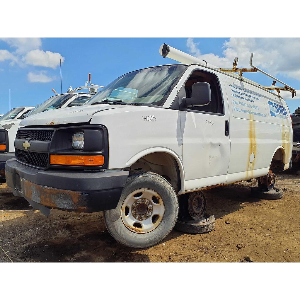 CHEVROLET EXPRESS VAN 2013