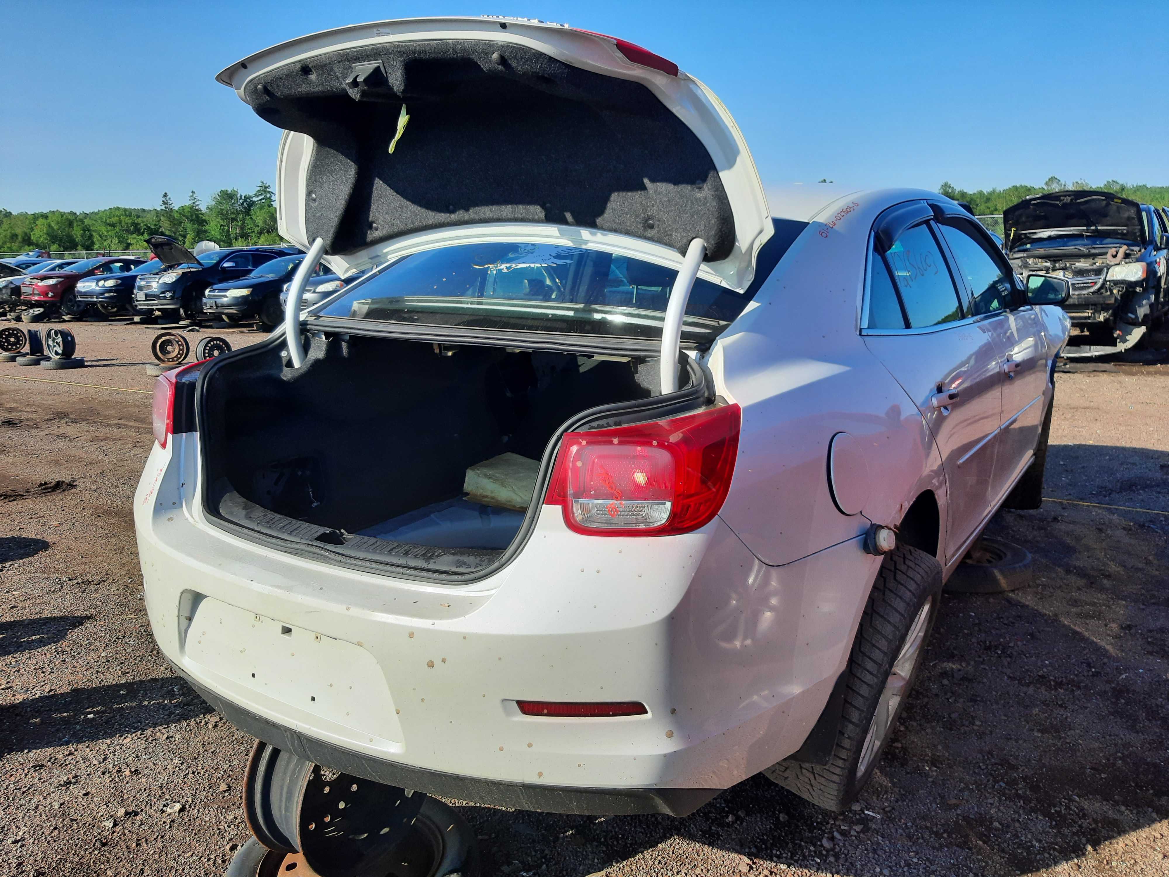 CHEVROLET MALIBU 2015