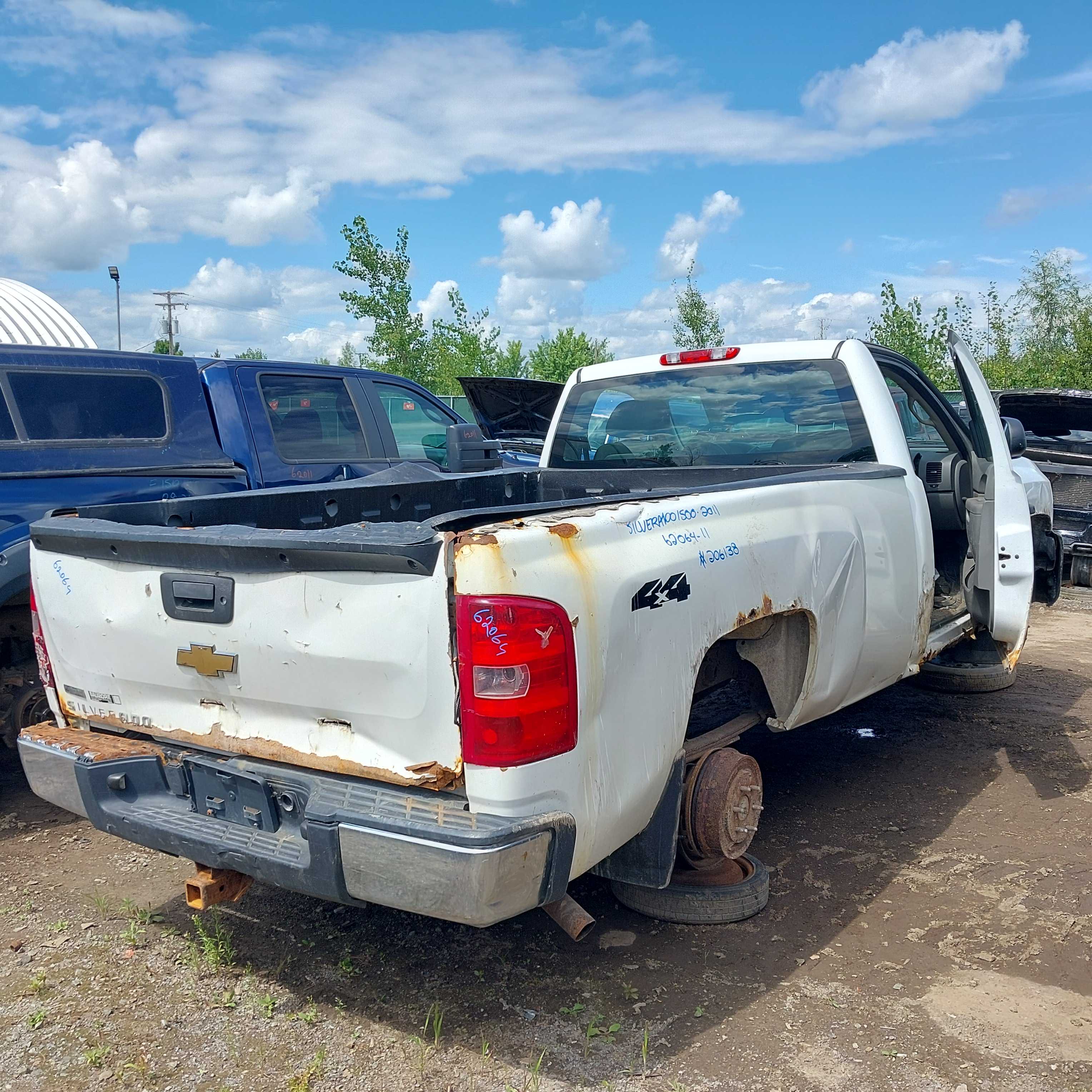 CHEVROLET SILVERADO 1500 2011