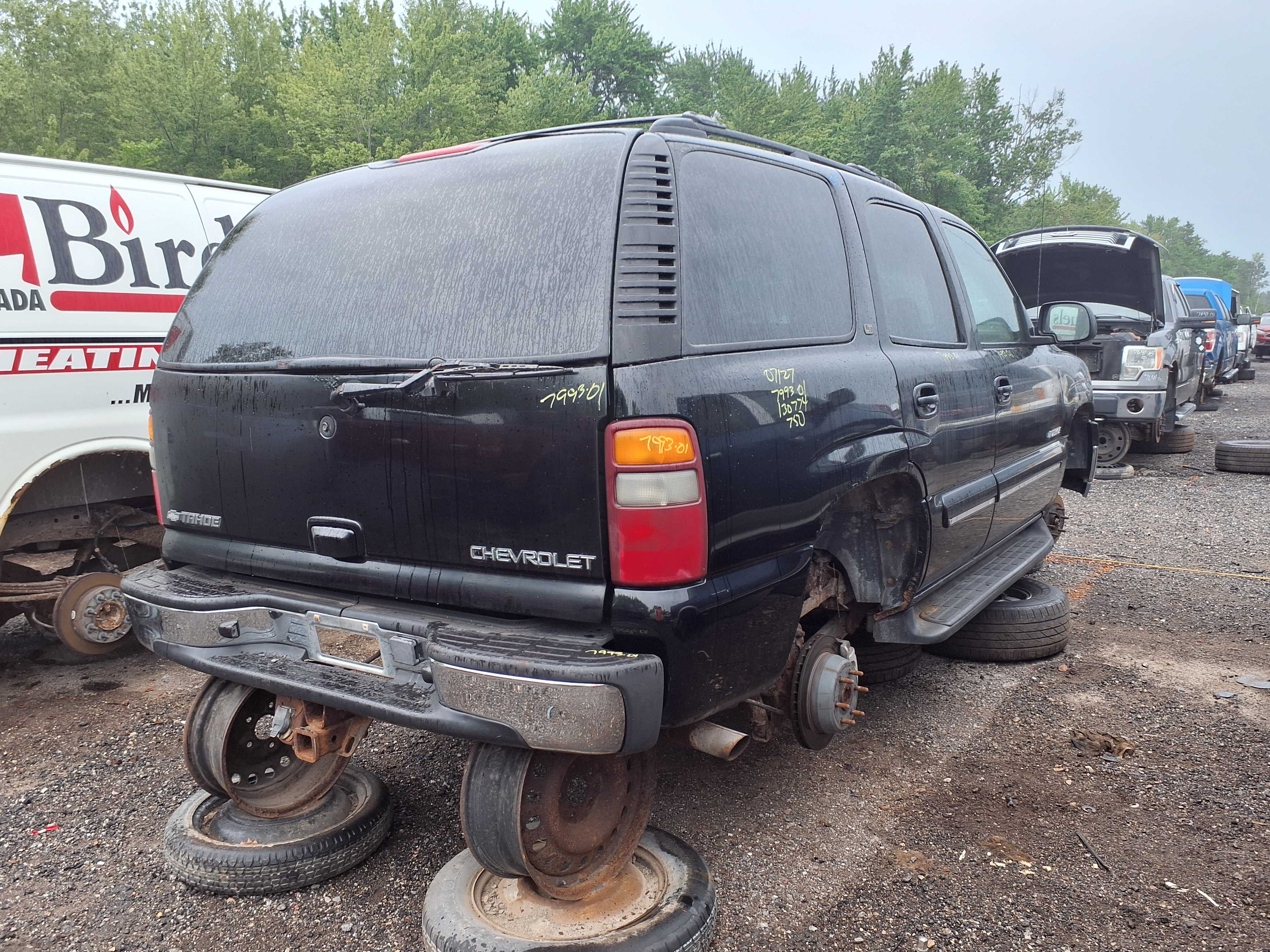 CHEVROLET TAHOE 2001
