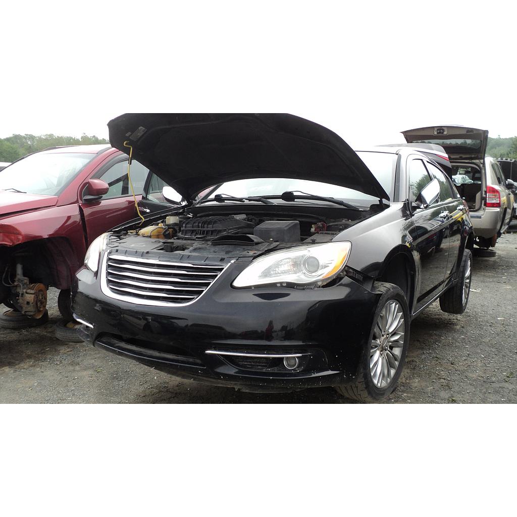 CHRYSLER 200 2012