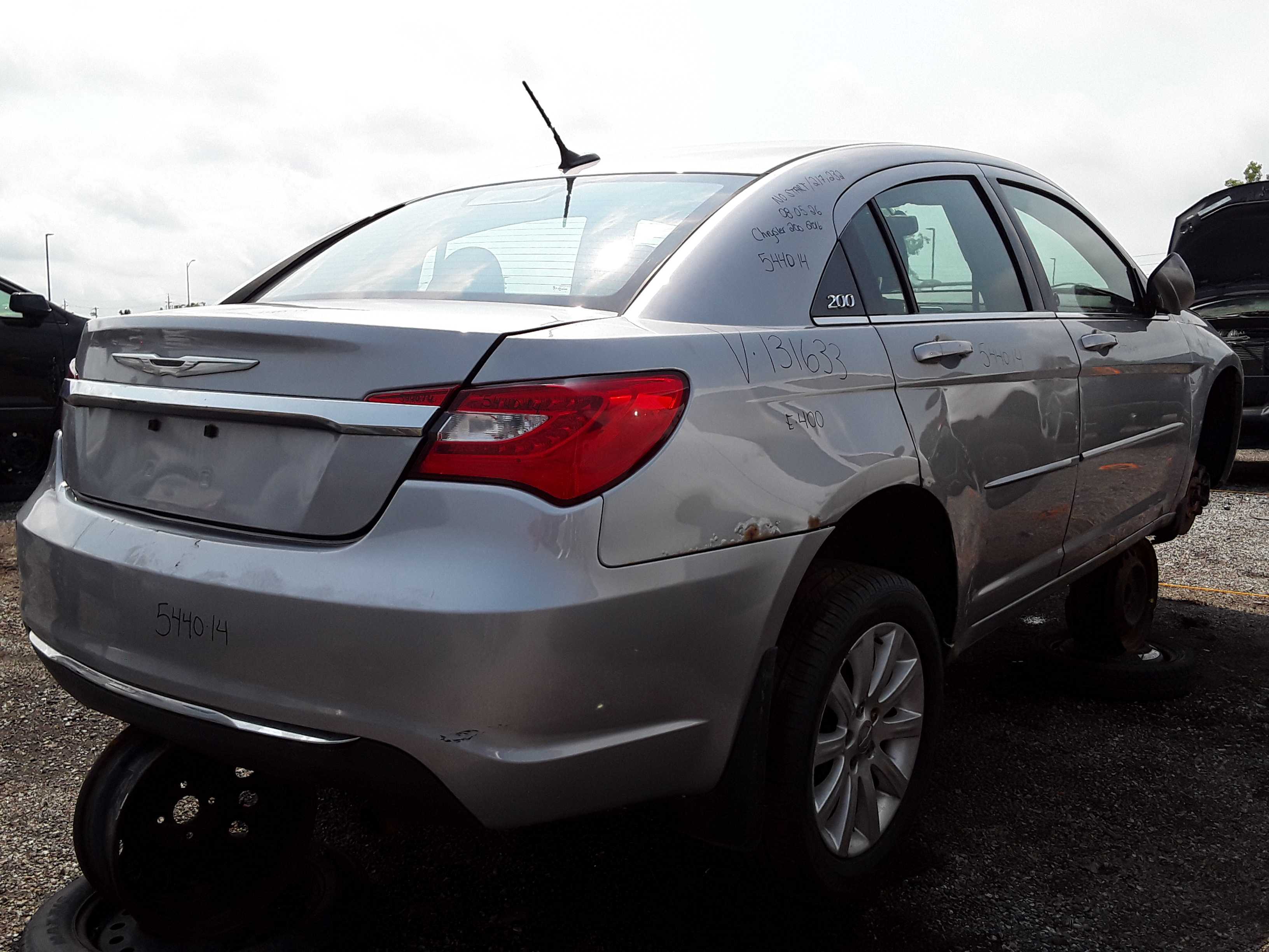 CHRYSLER 200 2014