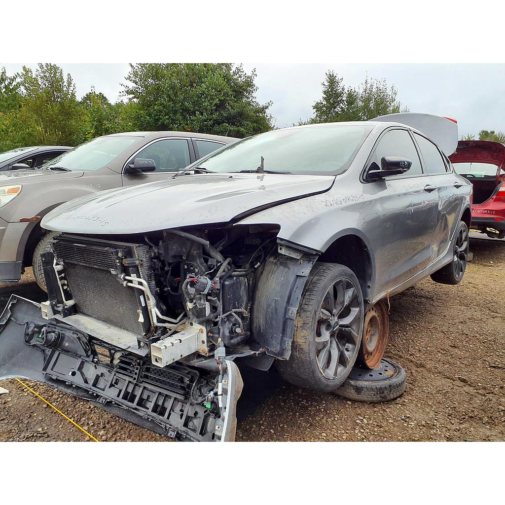 CHRYSLER 200 2015