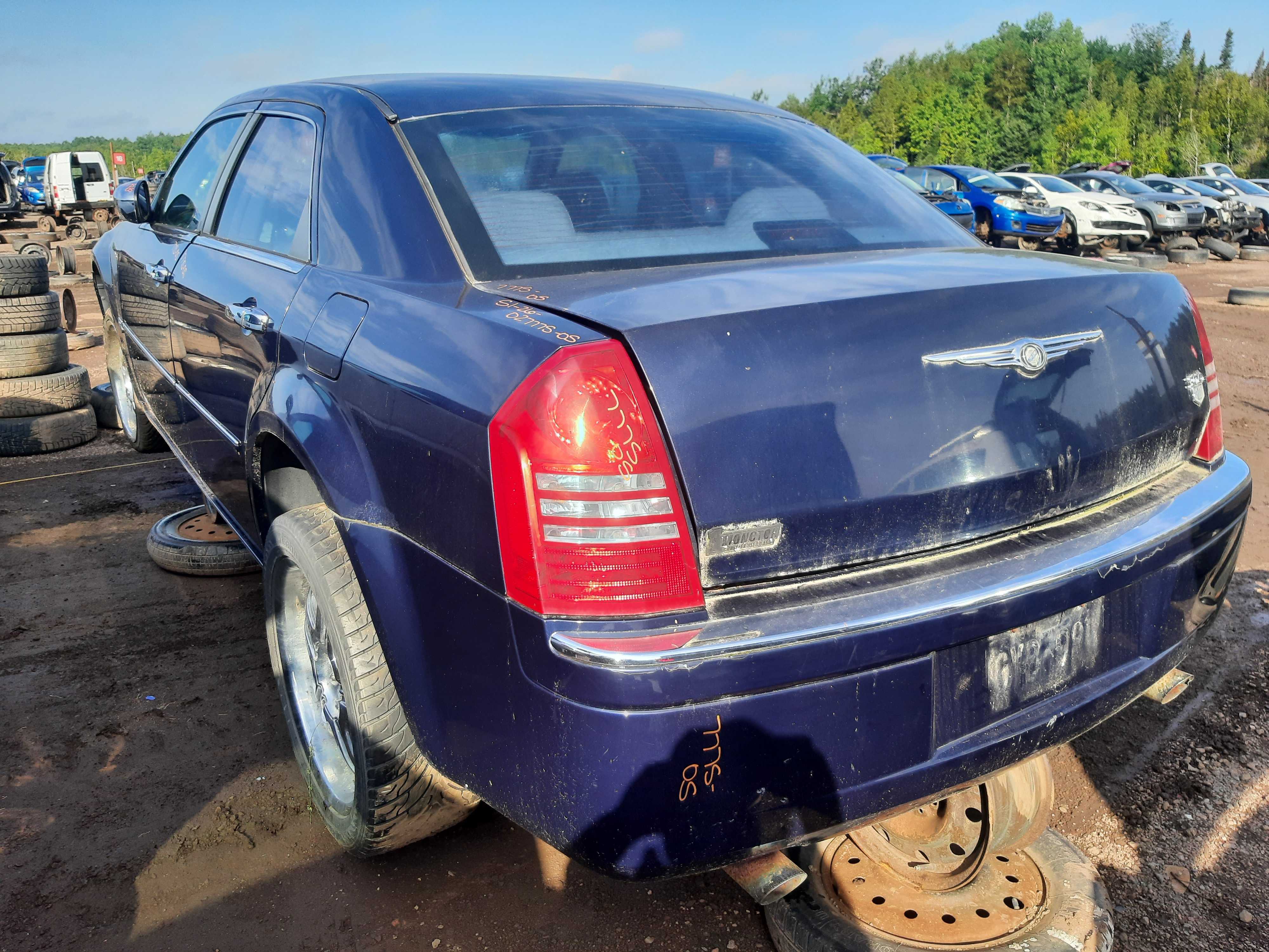 CHRYSLER 300 2005