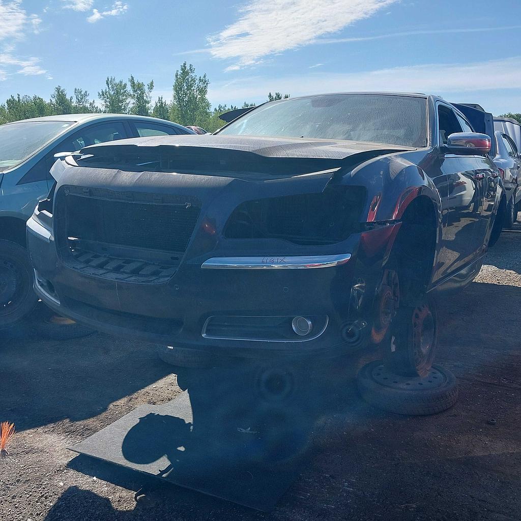 CHRYSLER 300 2011