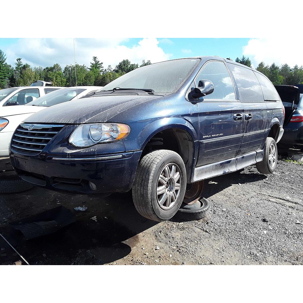 CHRYSLER TOWN &amp; COUNTRY 2006