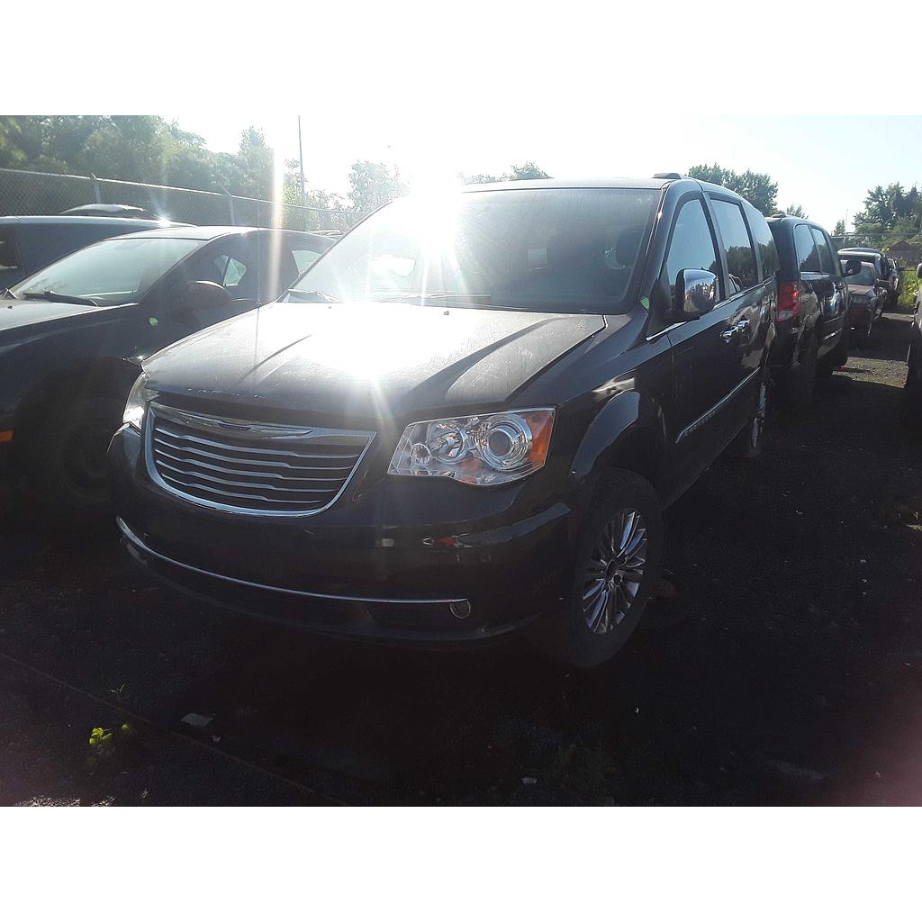 CHRYSLER TOWN &amp; COUNTRY 2011