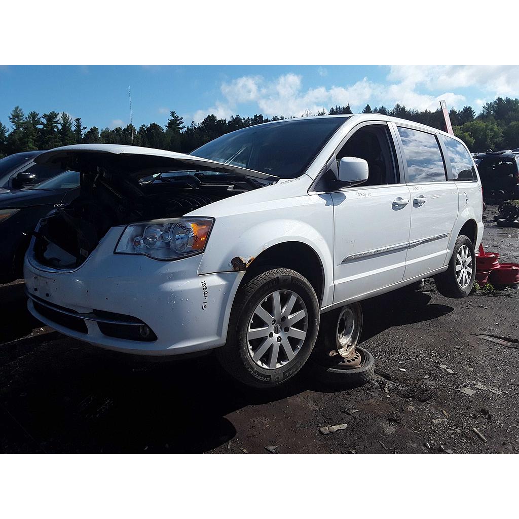 CHRYSLER TOWN &amp; COUNTRY 2015