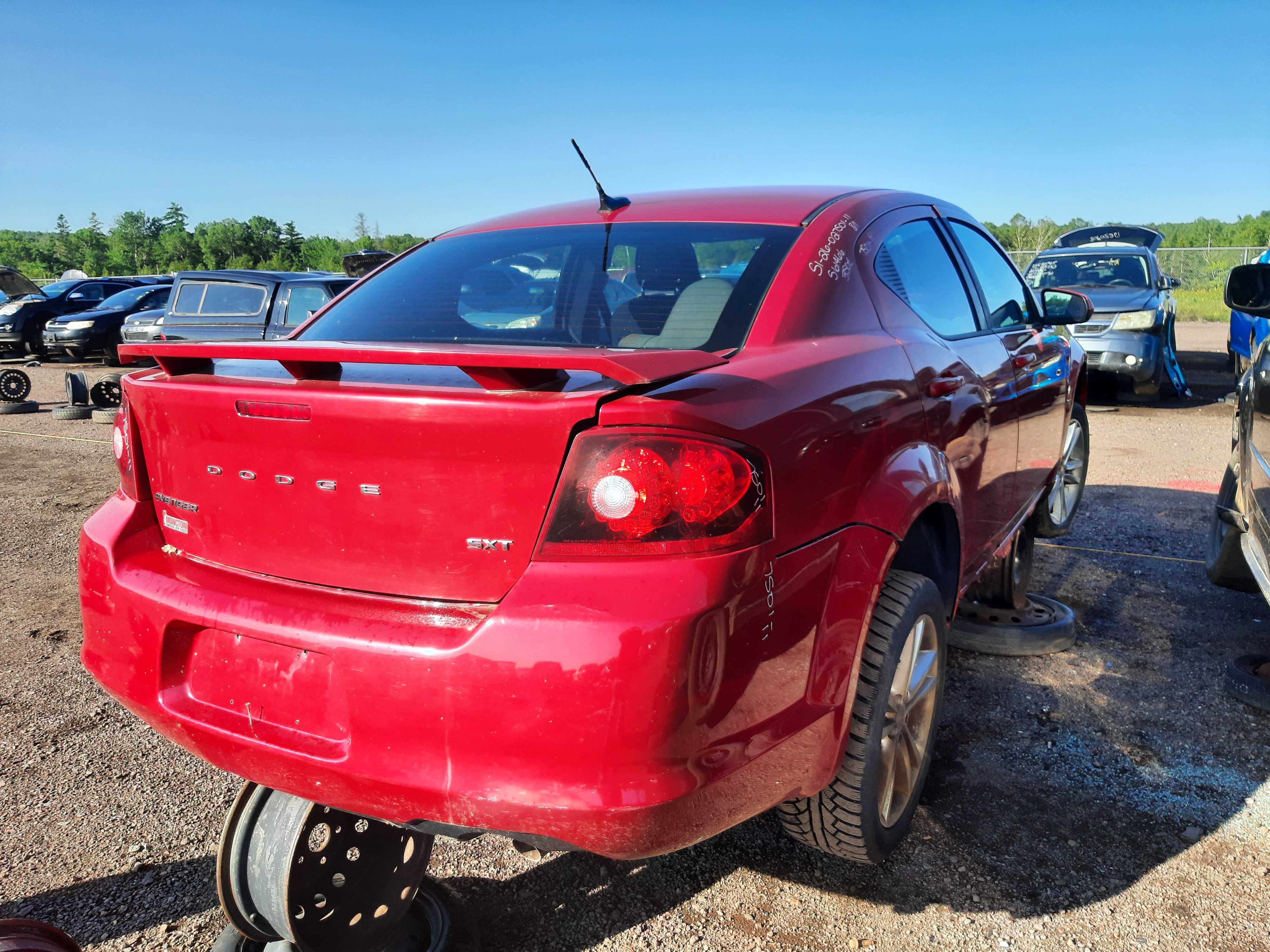 DODGE AVENGER 2011