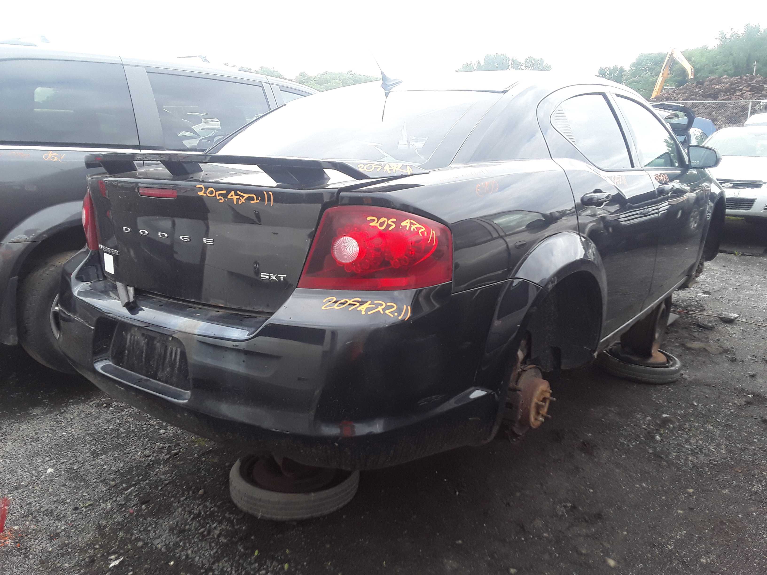 DODGE AVENGER 2011