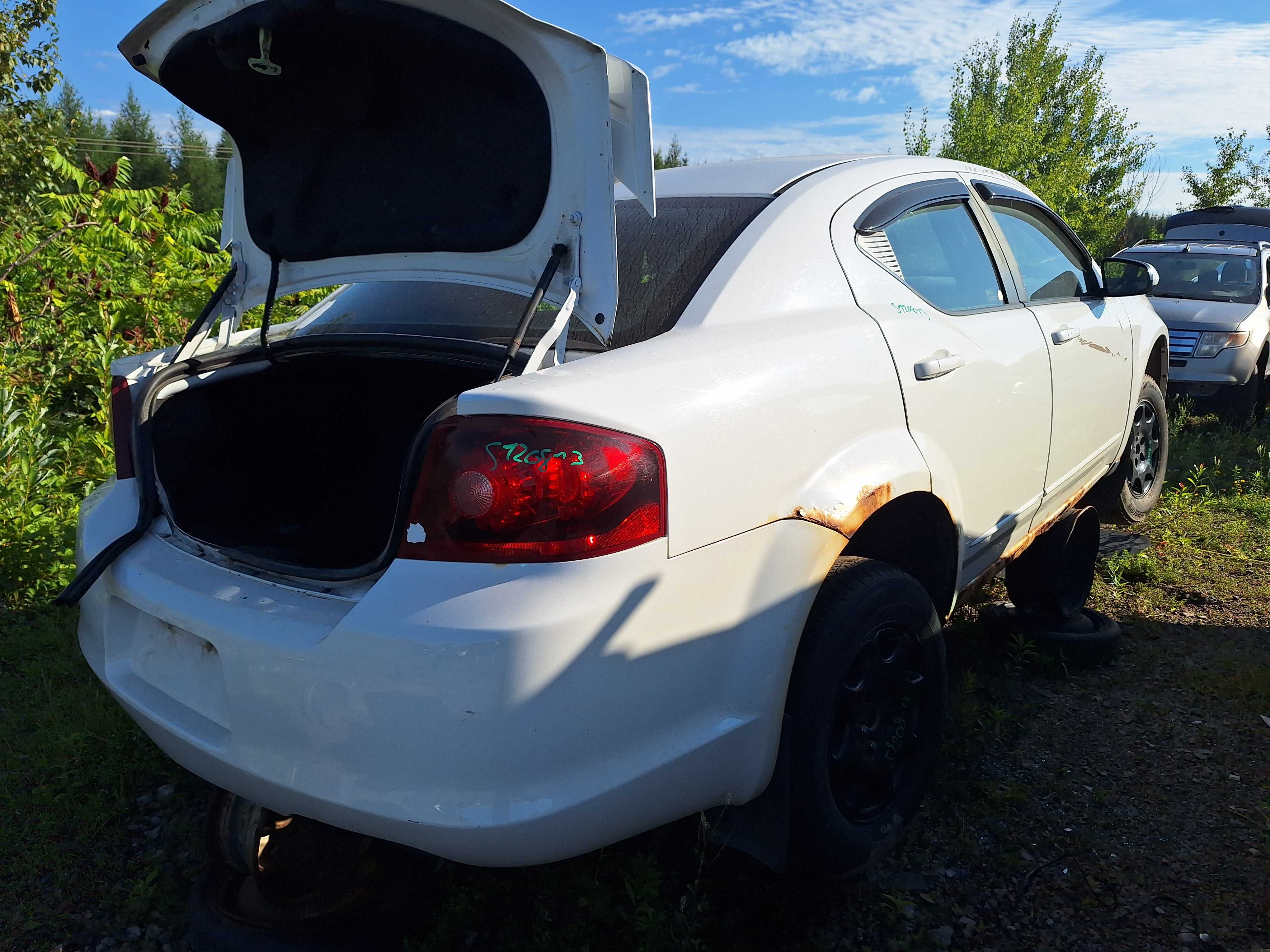 DODGE AVENGER 2013