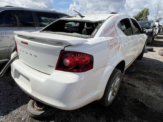 DODGE AVENGER 2013