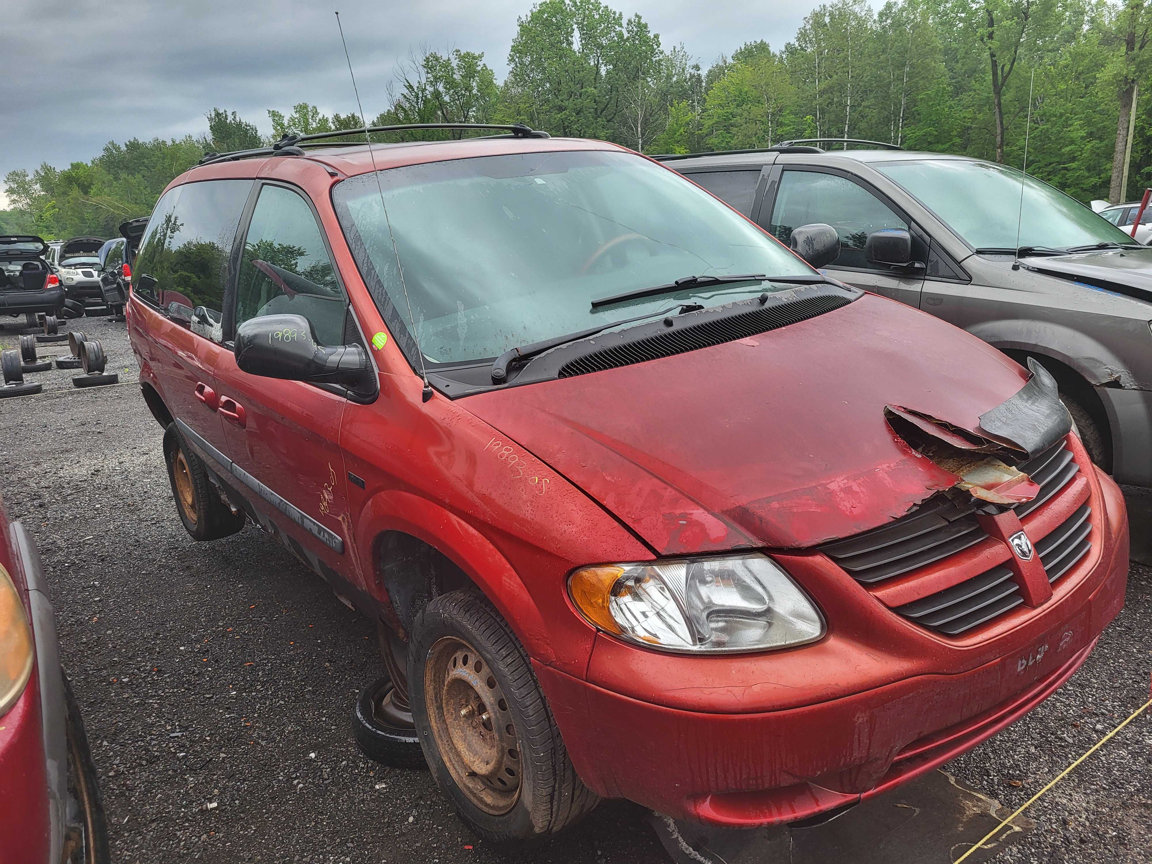 DODGE CARAVAN 2005