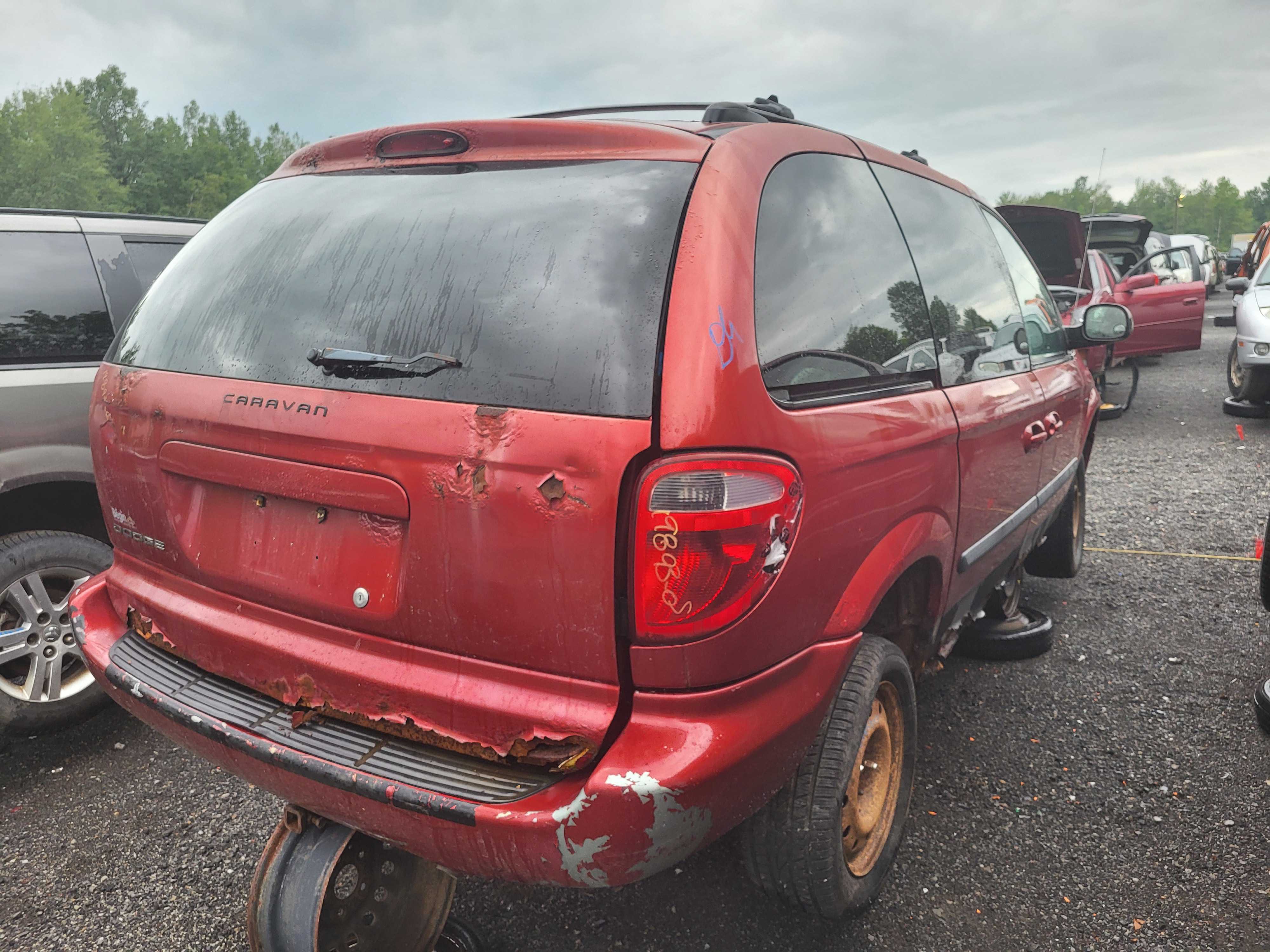 DODGE CARAVAN 2005