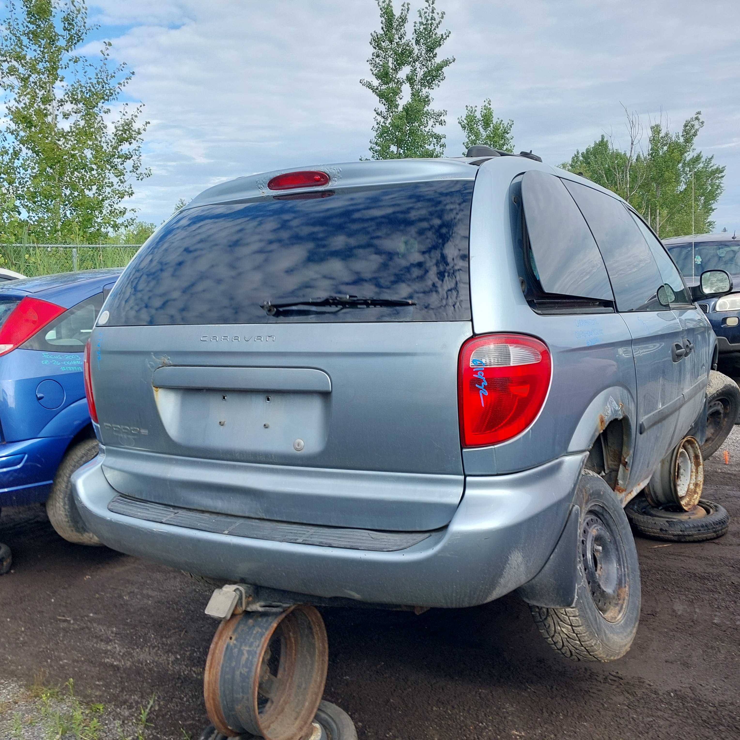 DODGE CARAVAN 2005