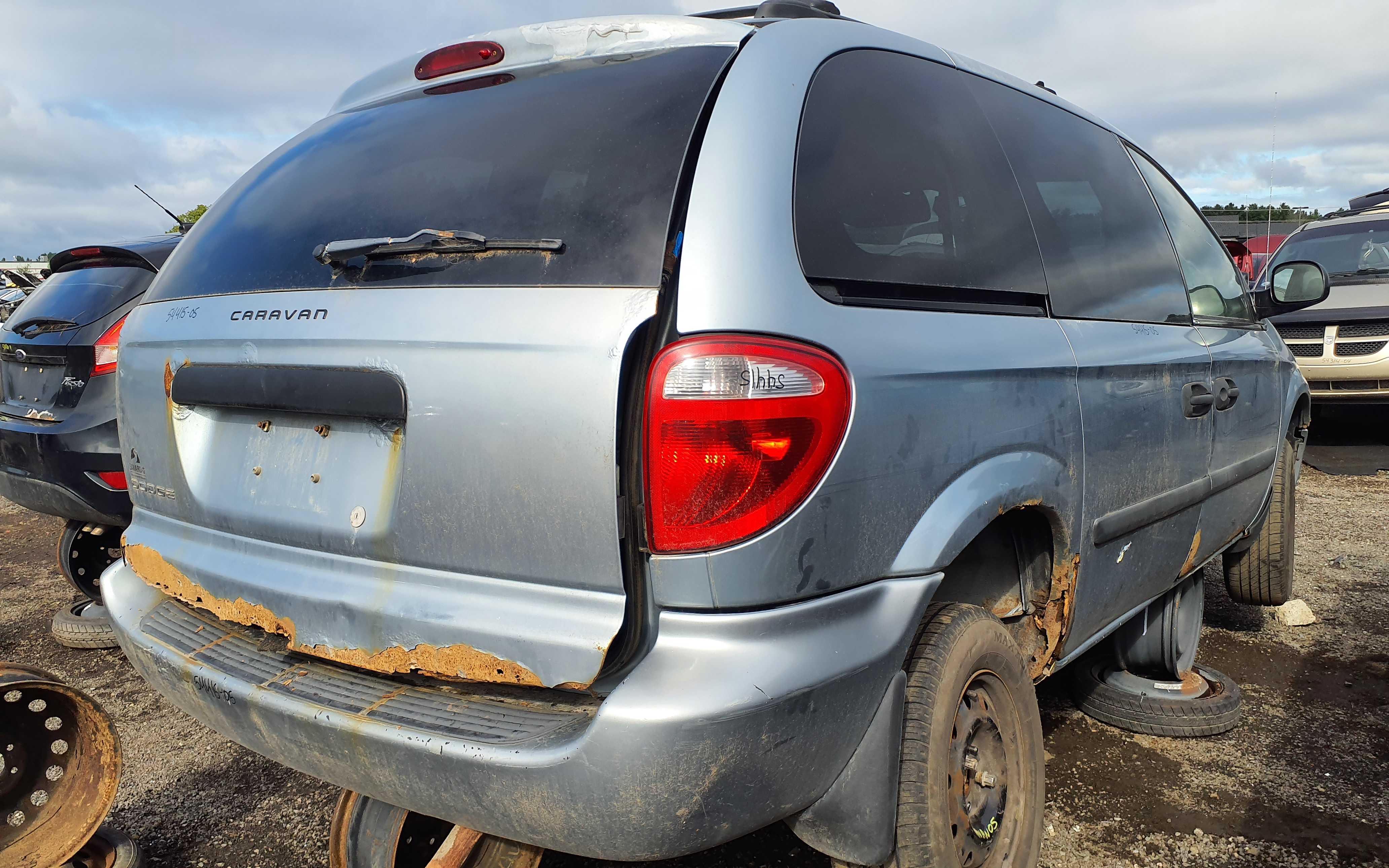 DODGE CARAVAN 2005