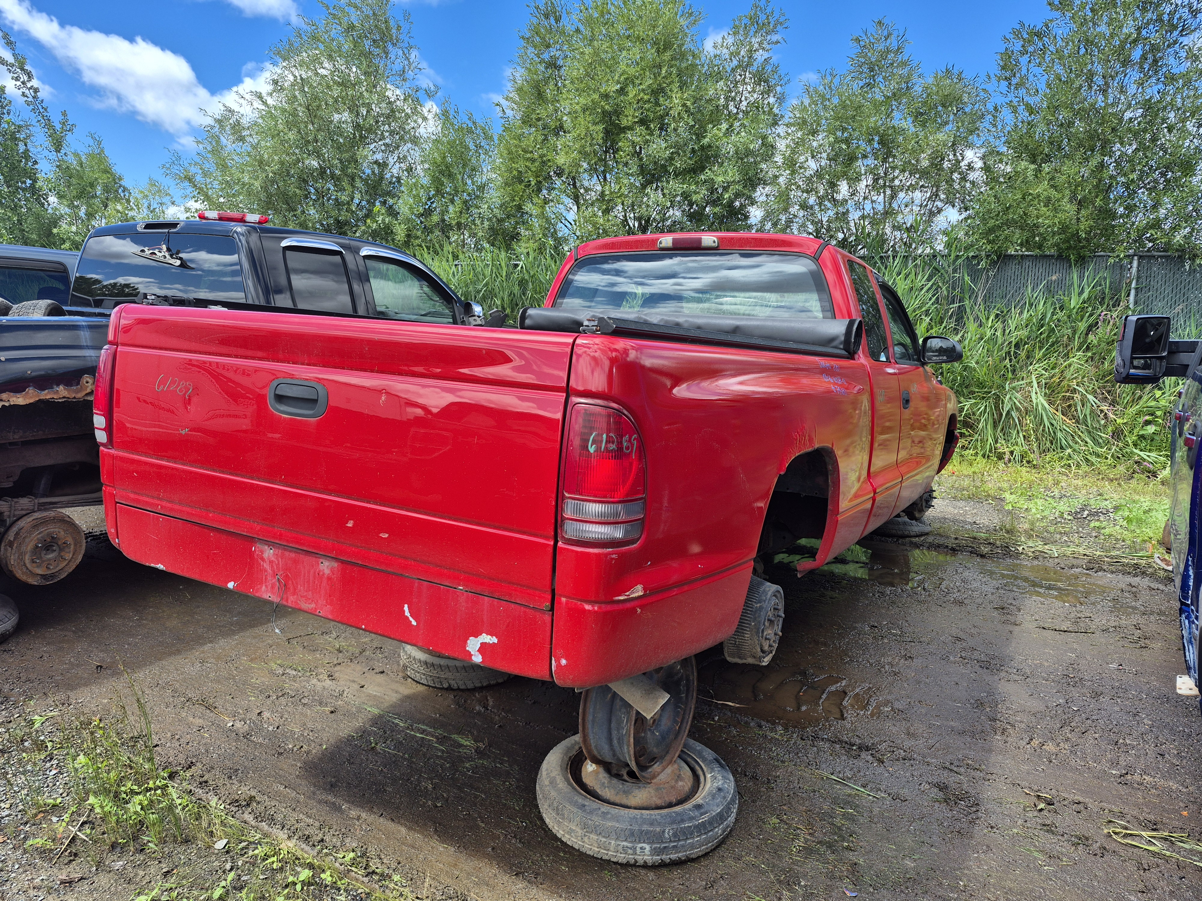 DODGE DAKOTA 2001