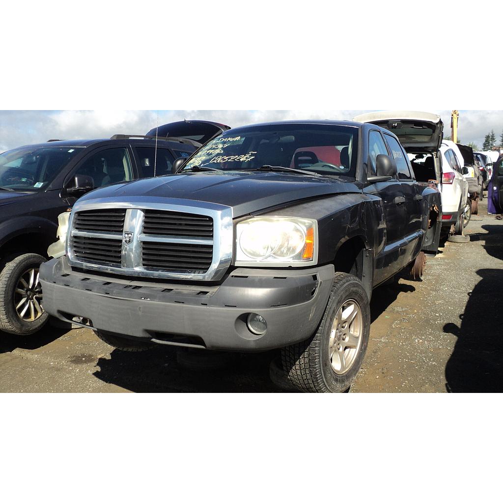 DODGE DAKOTA 2005
