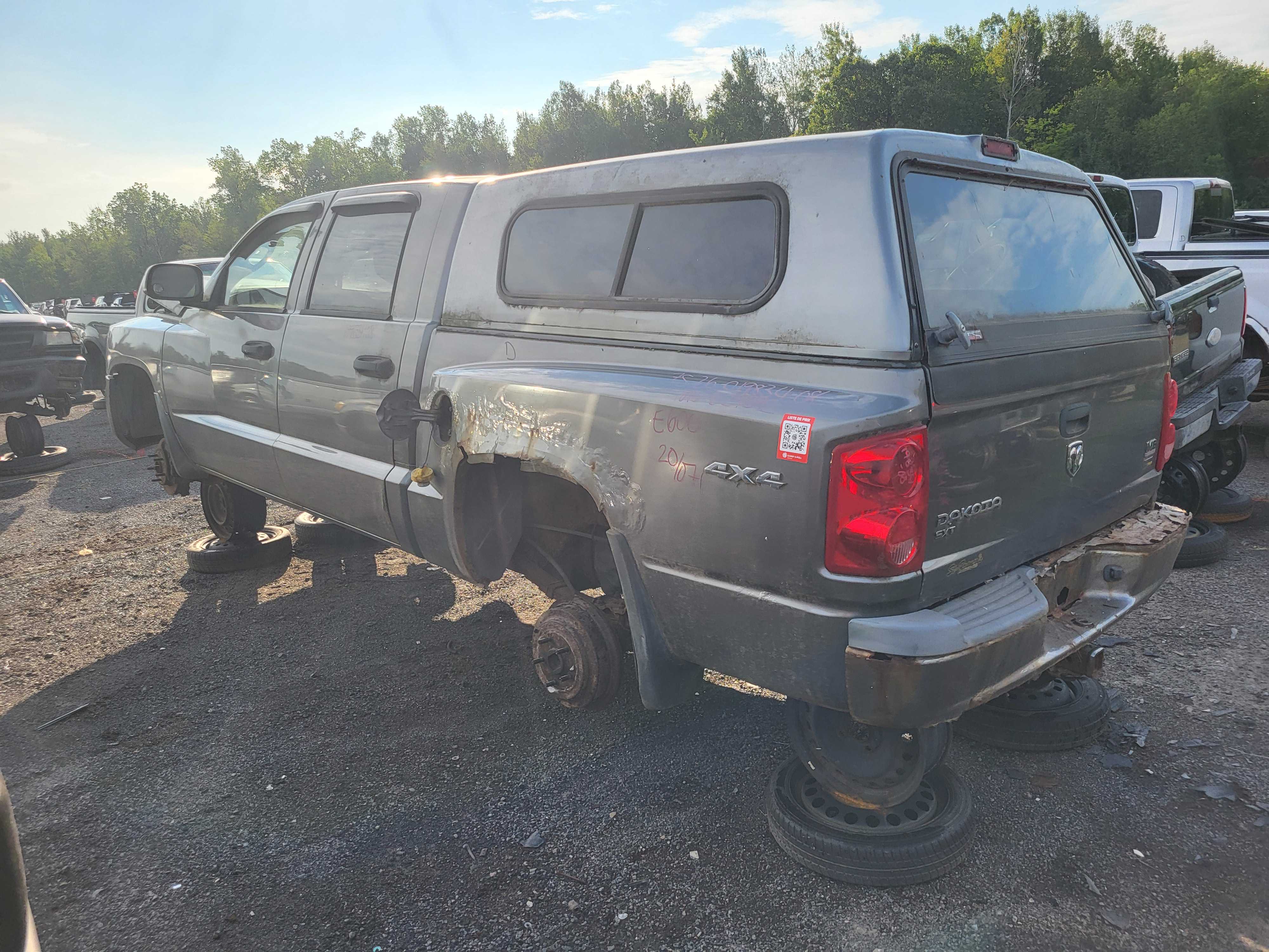 DODGE DAKOTA 2008