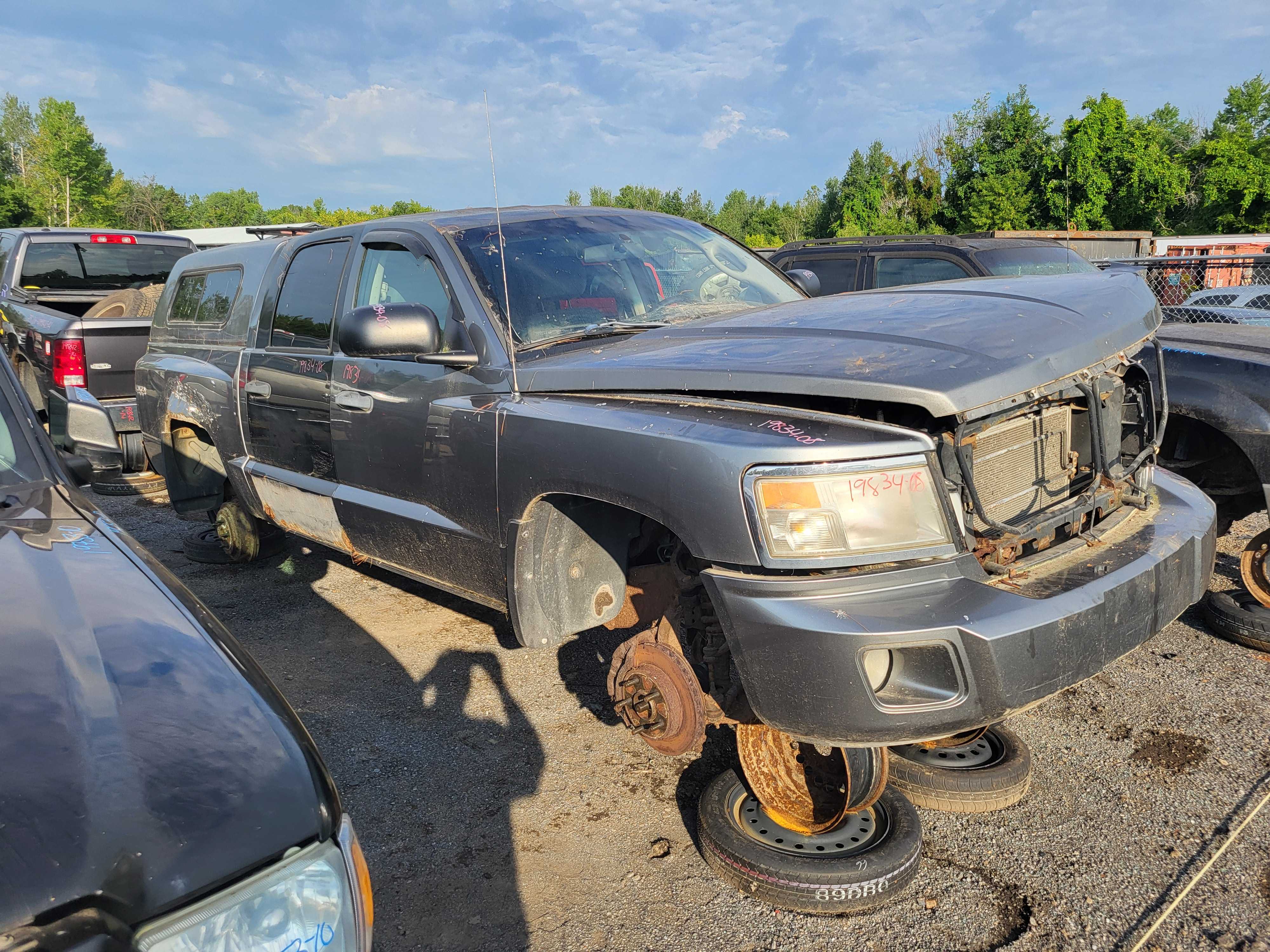 DODGE DAKOTA 2008