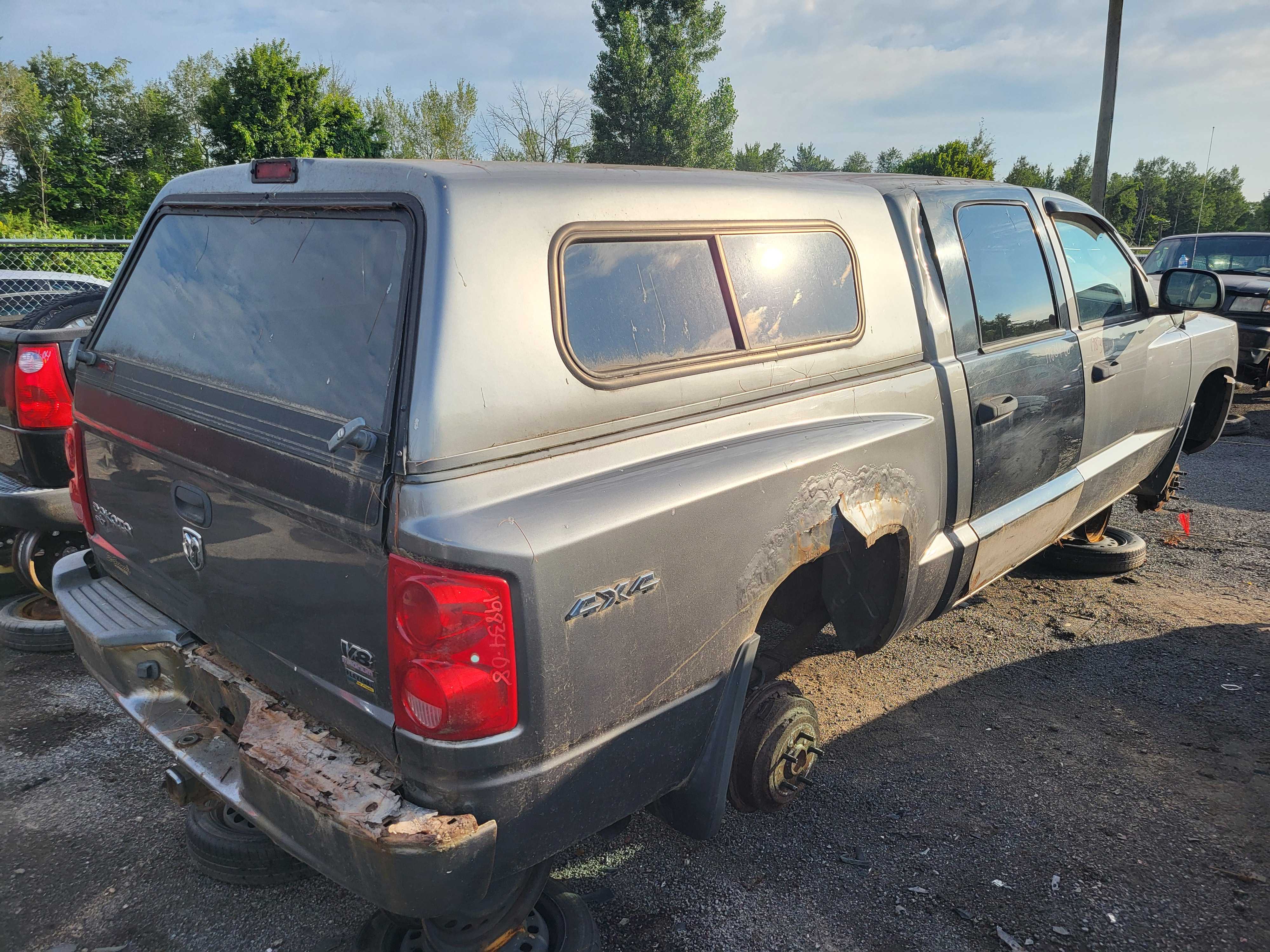 DODGE DAKOTA 2008