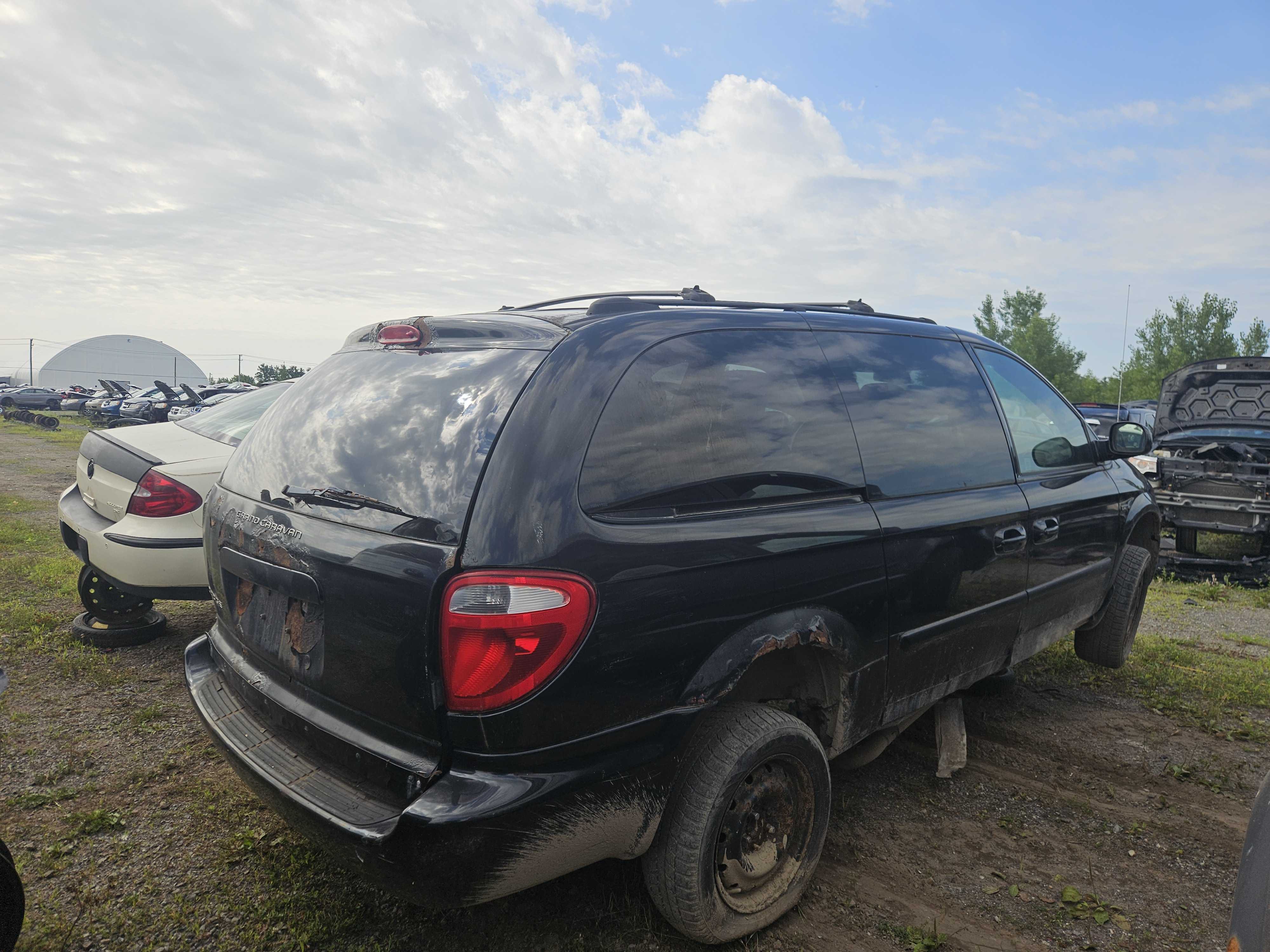 DODGE GRAND CARAVAN 2005