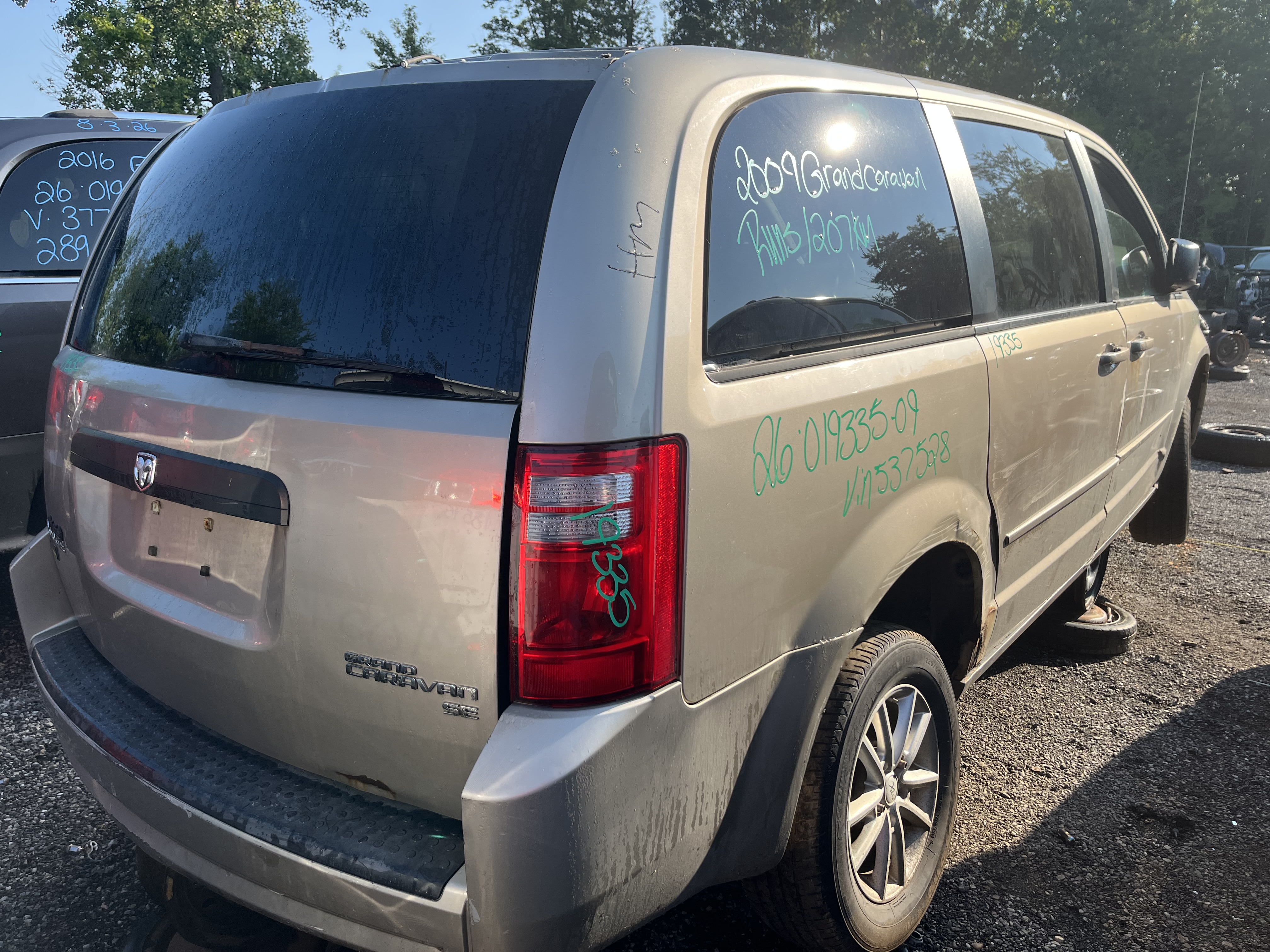 DODGE GRAND CARAVAN 2009