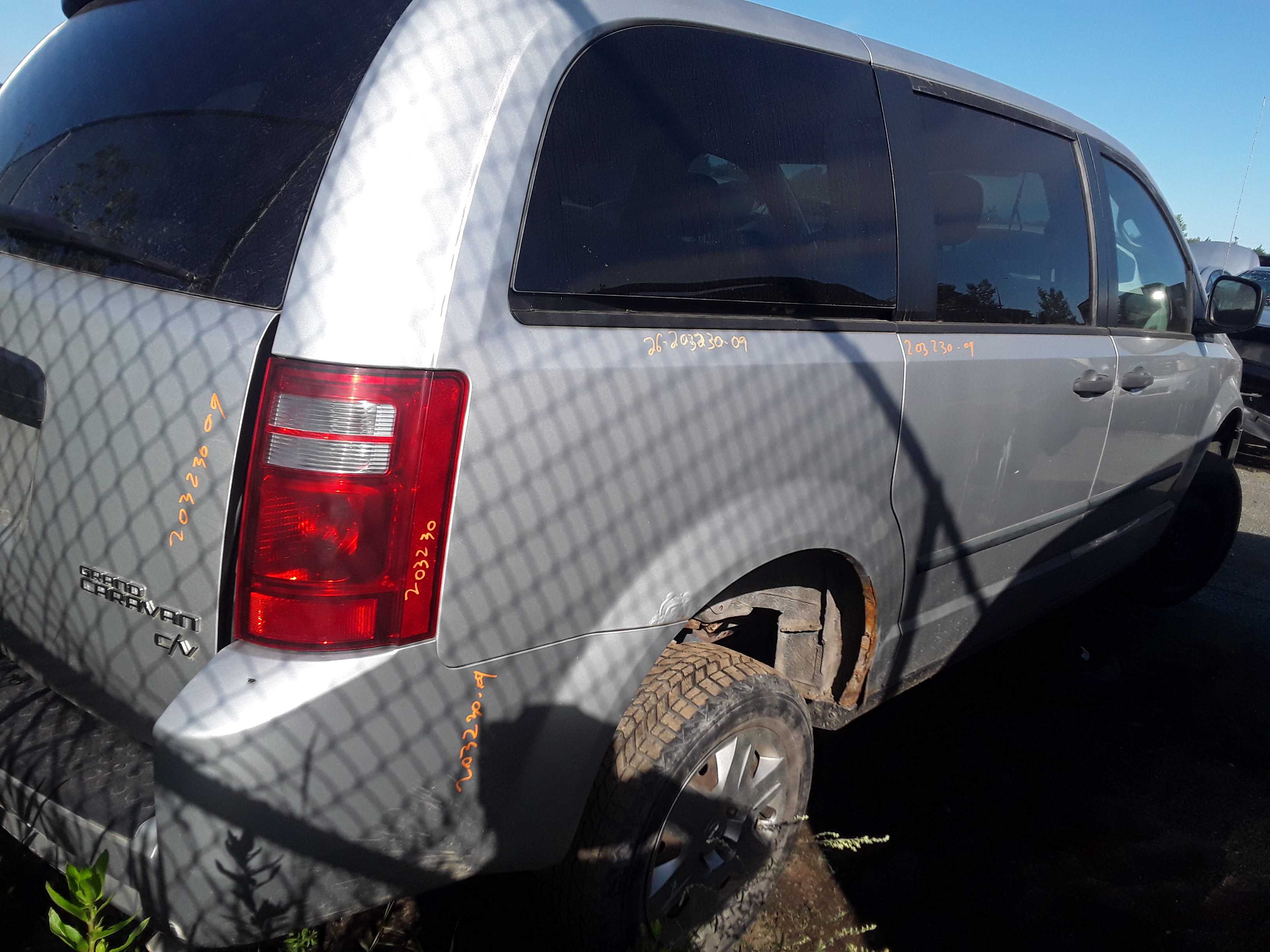DODGE GRAND CARAVAN 2009